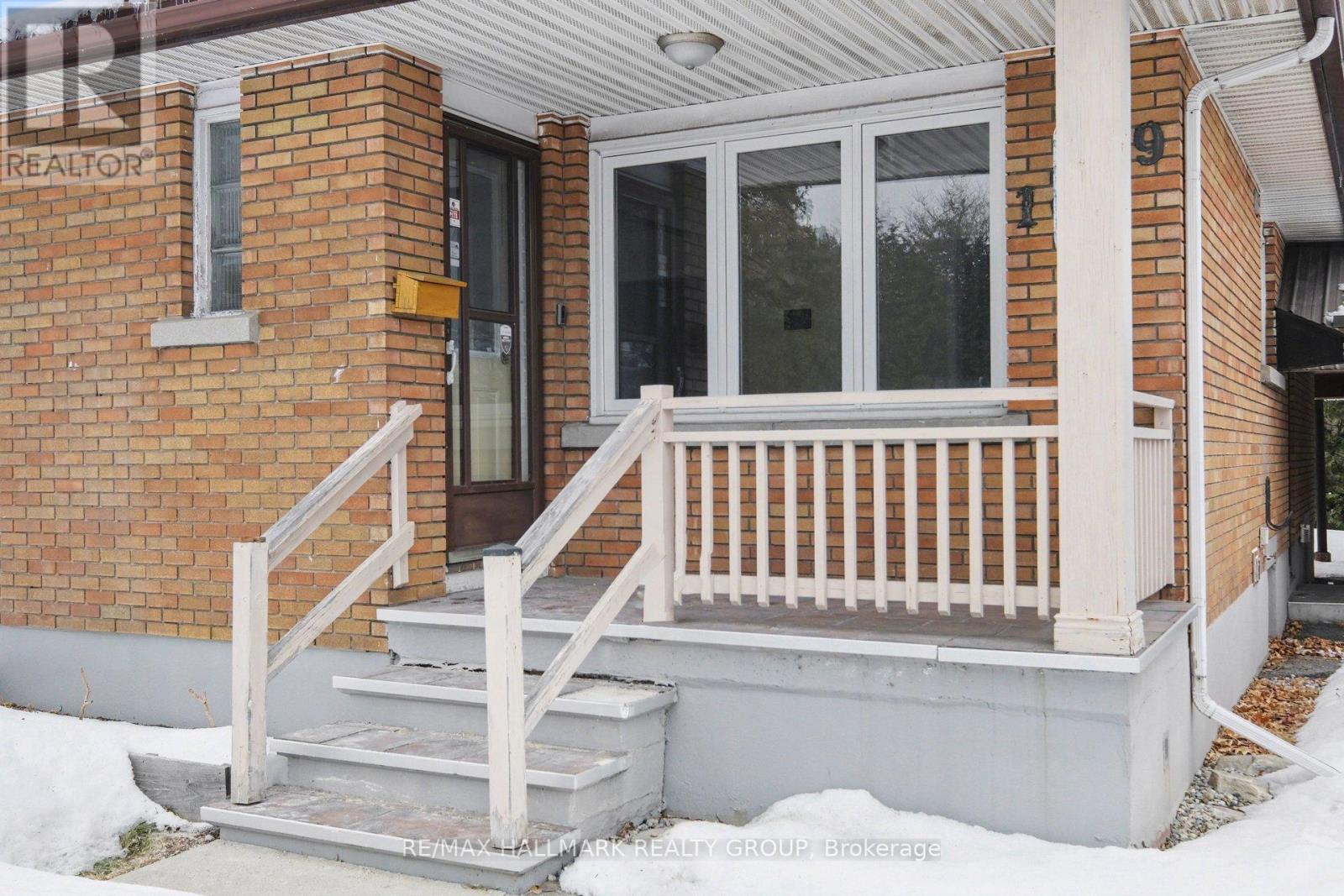 1299 Evans Boulevard, Ottawa, Ontario K1H 7T8 - Photo 3 - X13738670