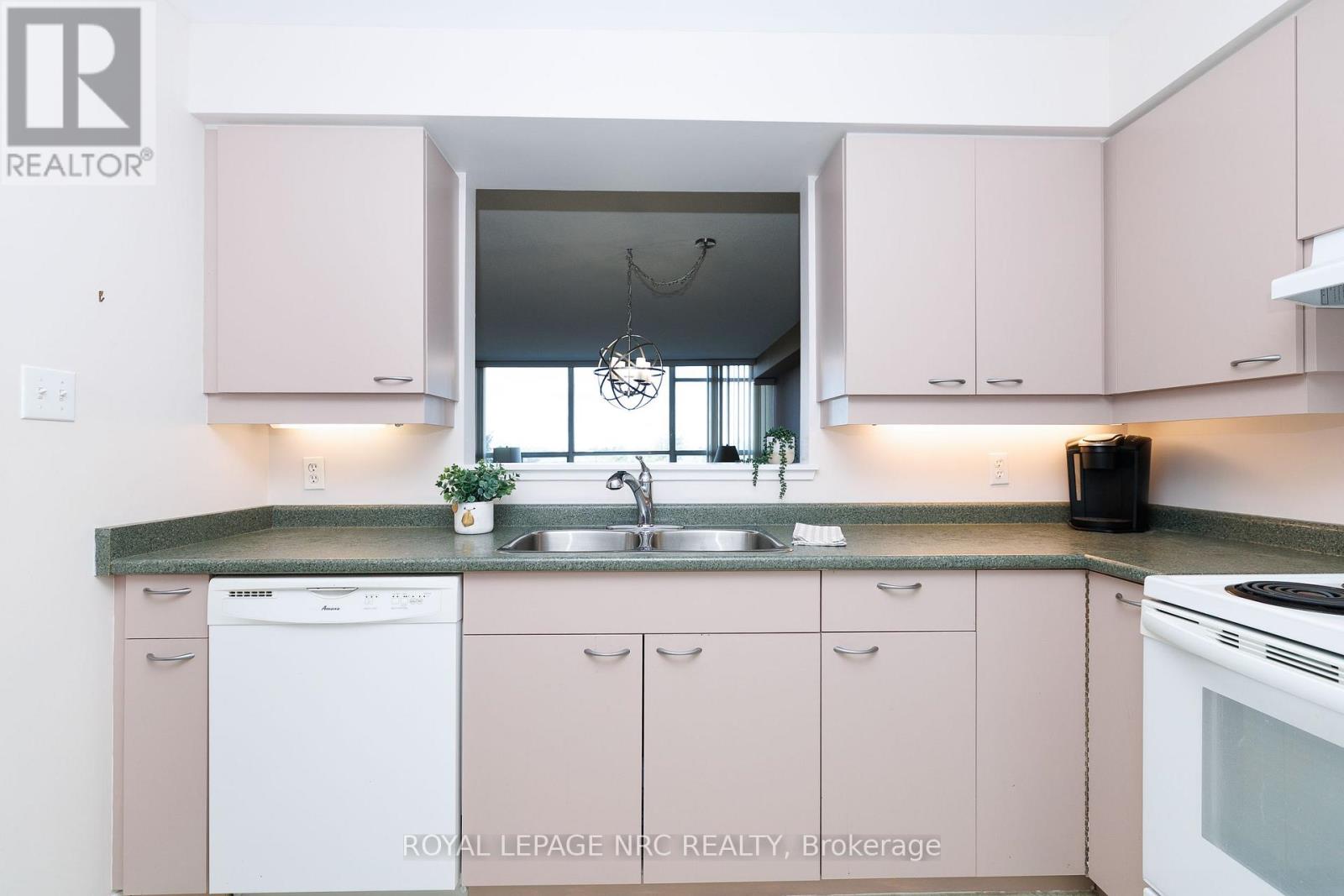 #606 - 5100 Dorchester Road, Niagara Falls, Ontario  L2E 7H4 - Photo 12 - X13738570