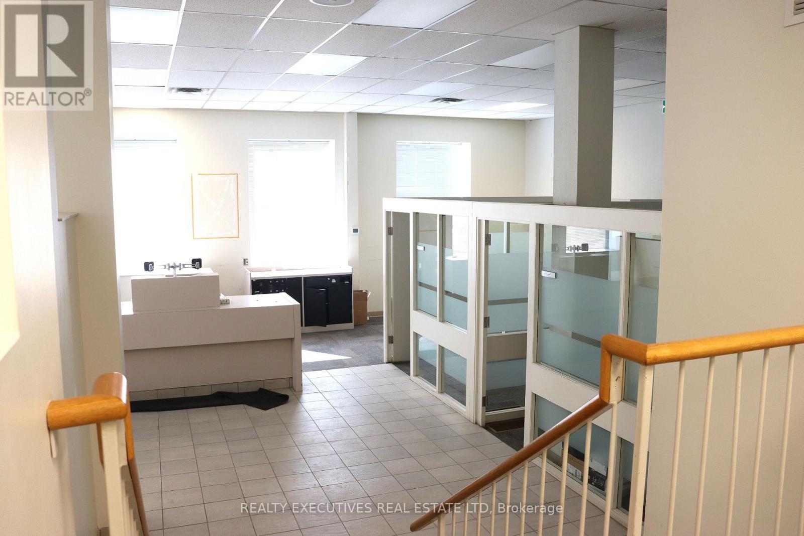 510 Main Street, North Dundas, Ontario K0C 2K0 - Photo 13 - X12890334