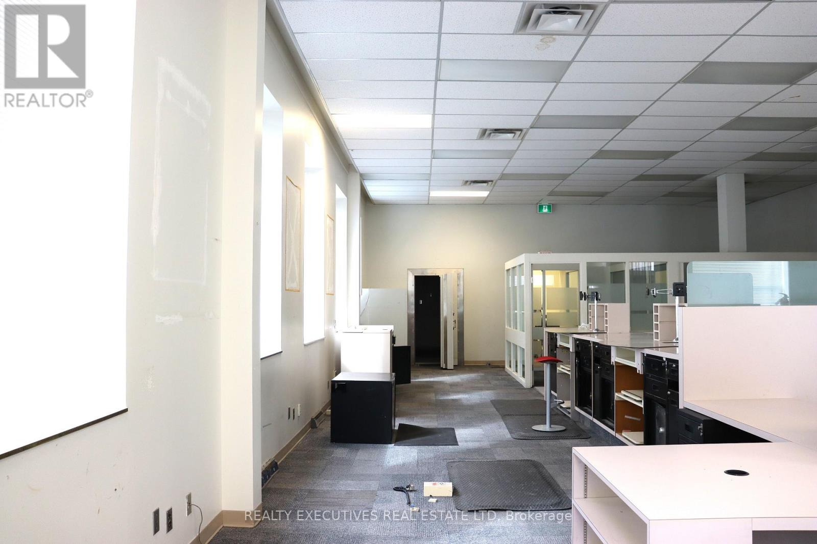 510 Main Street, North Dundas, Ontario K0C 2K0 - Photo 6 - X12890334
