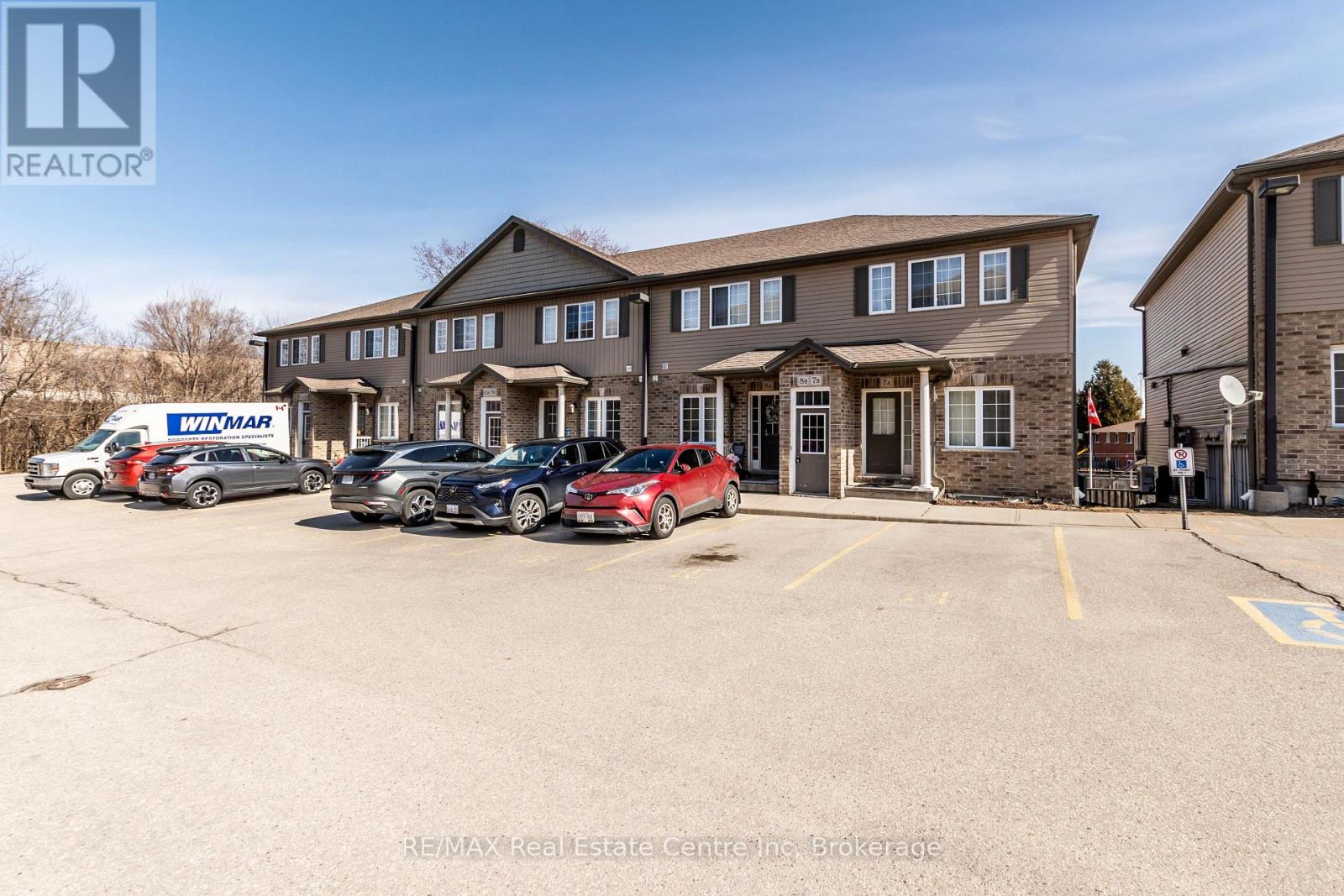 8B - 38 HOWE DRIVE, Kitchener, Ontario