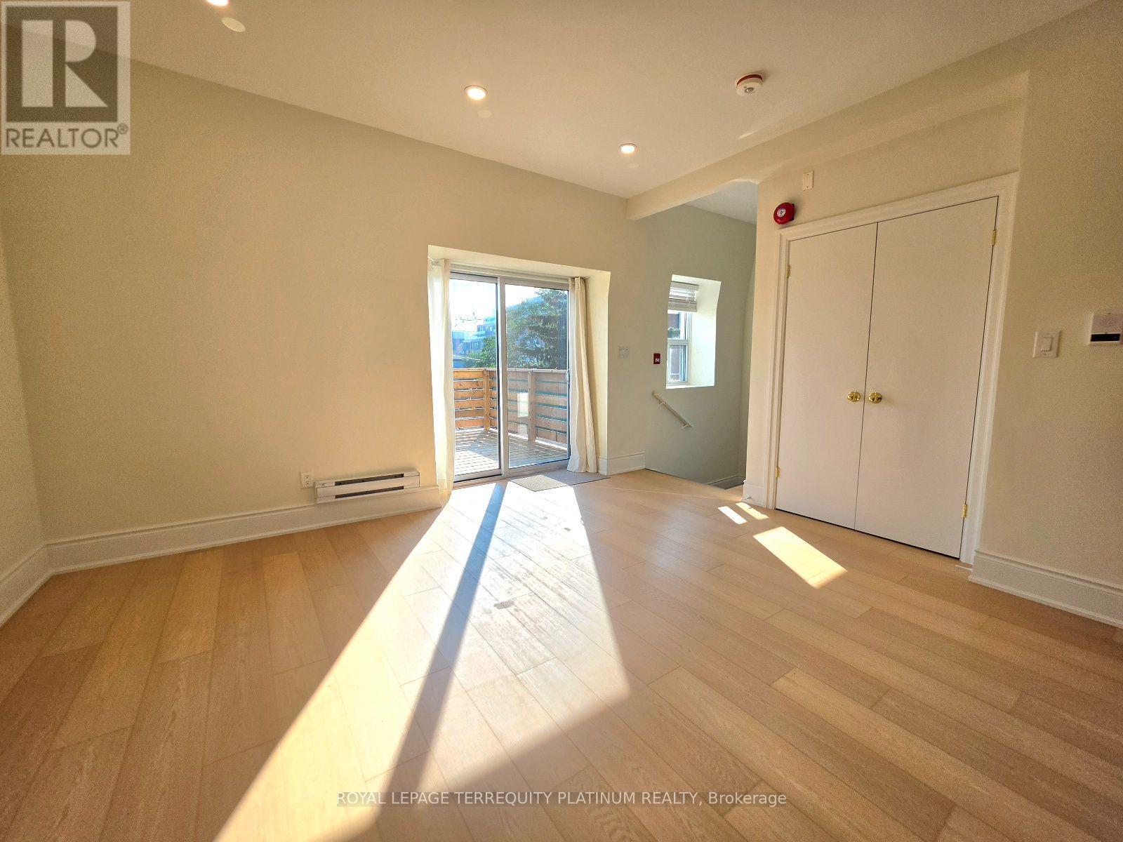 6 - 11 Beaconsfield Avenue, Toronto, Ontario  M6J 3J1 - Photo 10 - C13738516