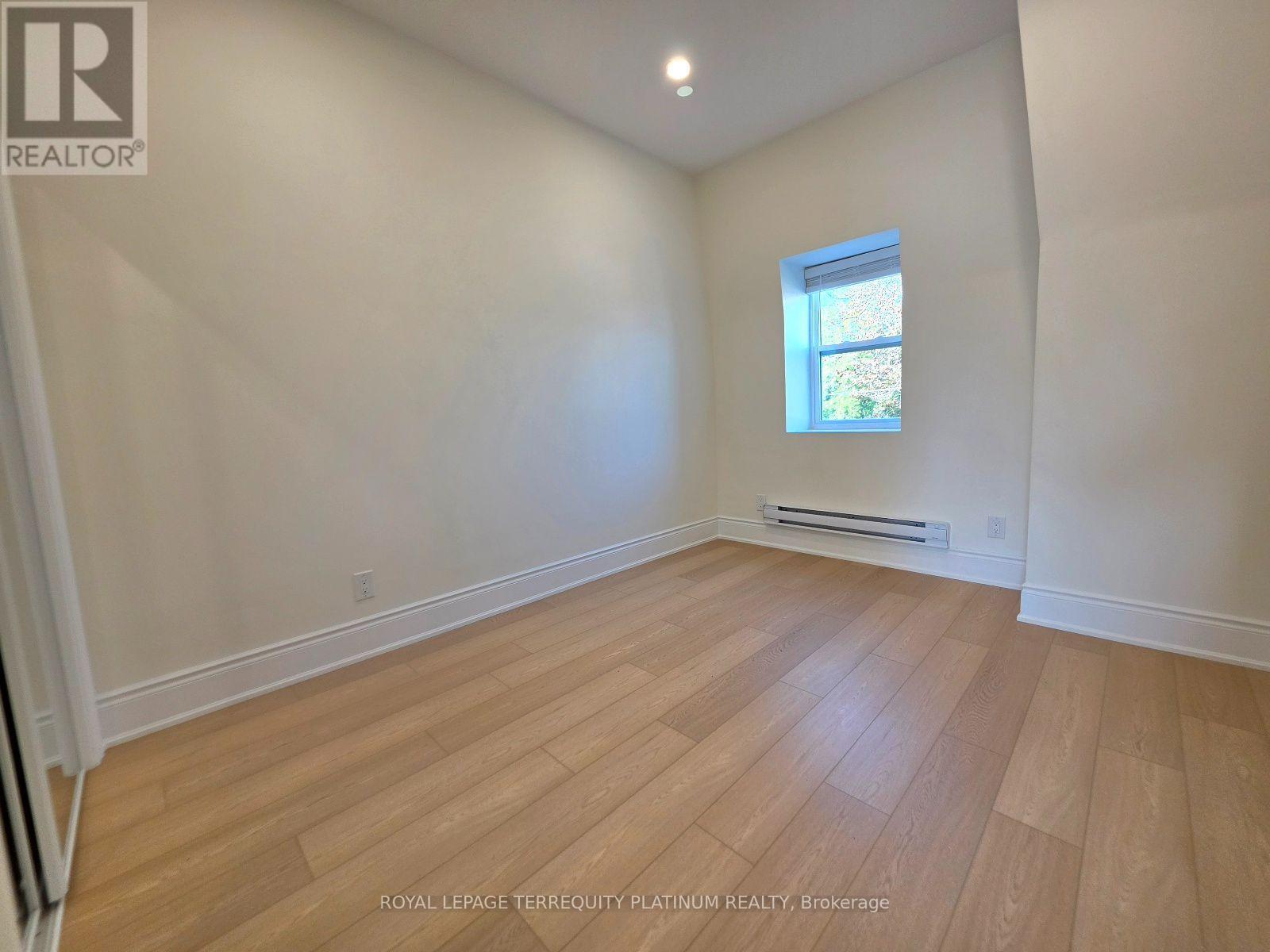 6 - 11 Beaconsfield Avenue, Toronto, Ontario  M6J 3J1 - Photo 16 - C13738516