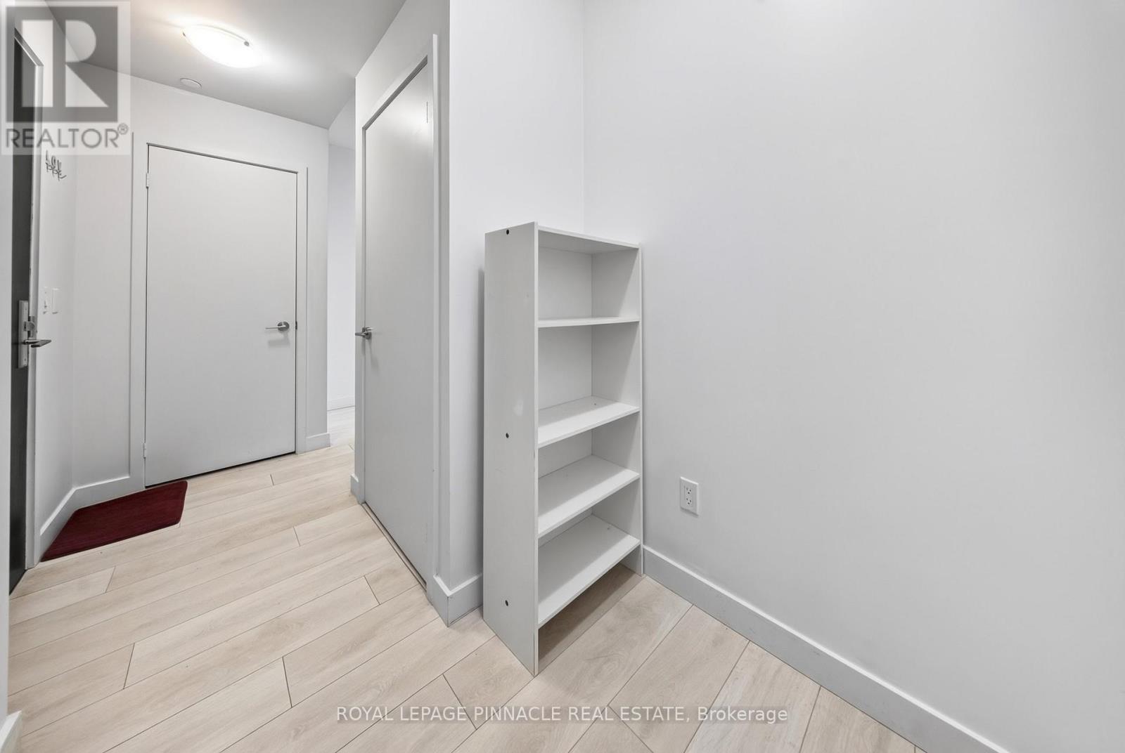 2002 - 8 Eglinton Avenue E, Toronto, Ontario  M4P 0C1 - Photo 14 - C13738562