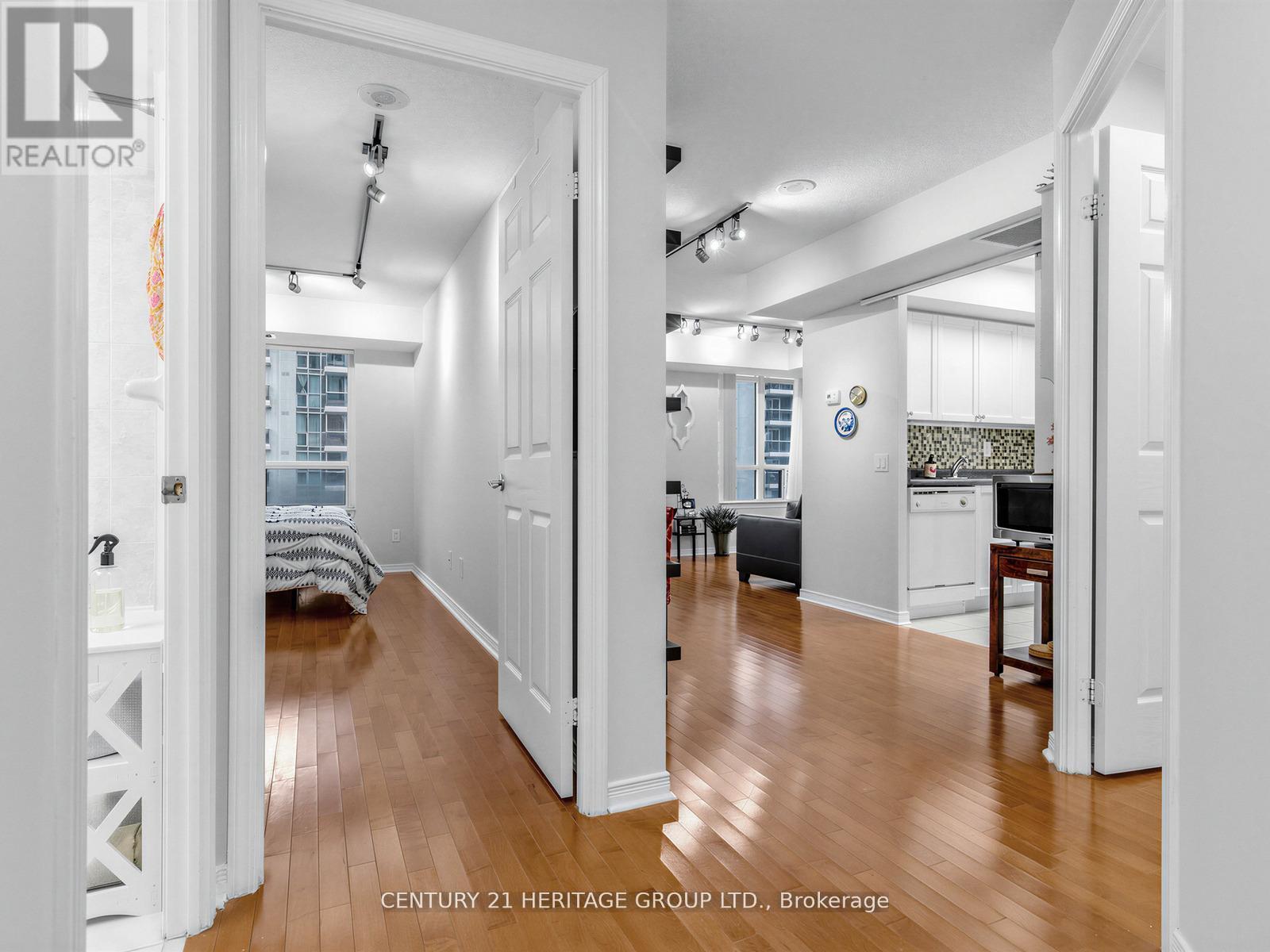 815 - 155 Beecroft Road, Toronto, Ontario  M2N 7C6 - Photo 2 - C13738656