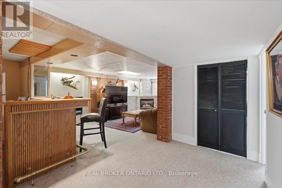 1331 Tatra Drive, Pickering, Ontario  L1W 1K5 - Photo 15 - E13738544