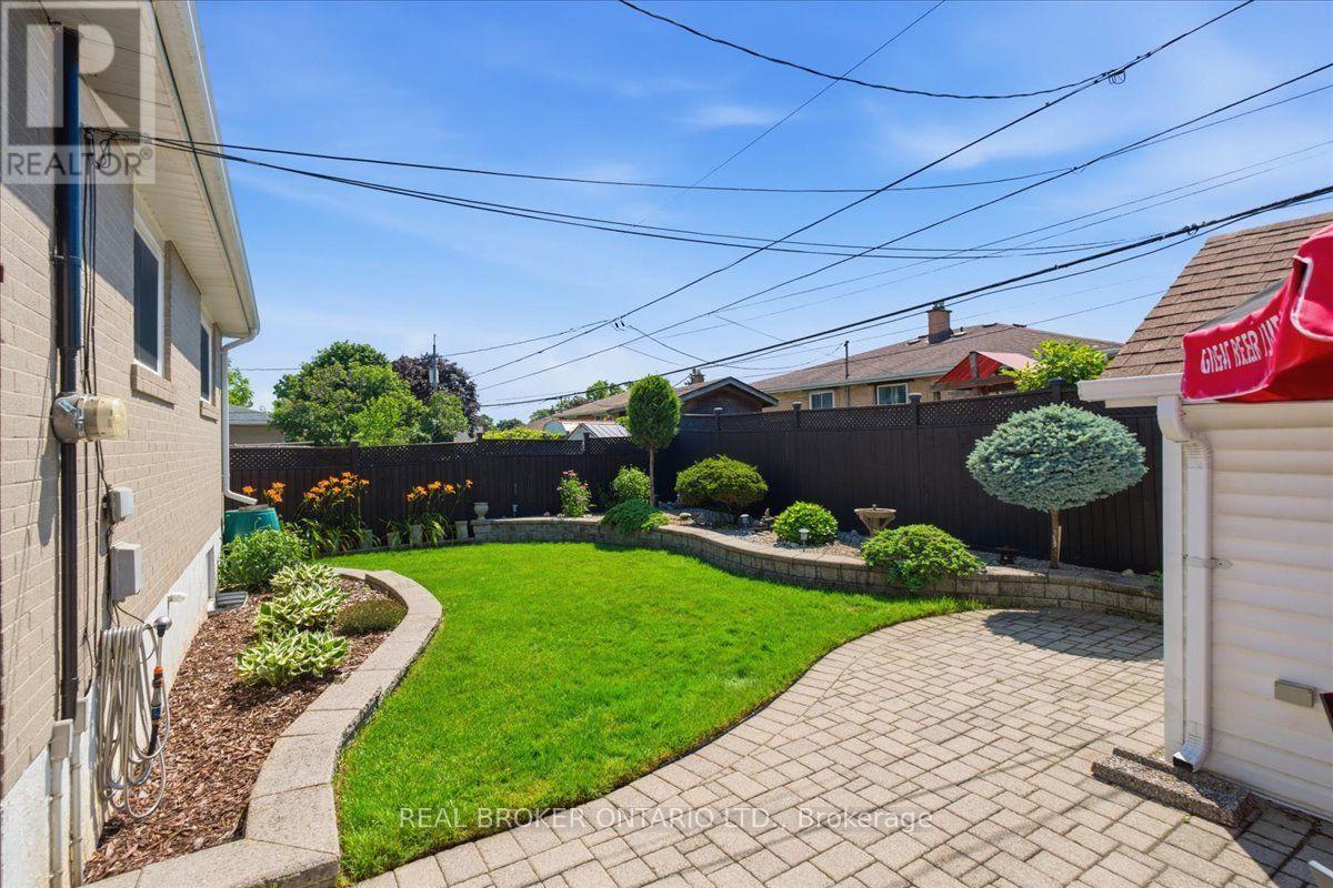 1331 Tatra Drive, Pickering, Ontario  L1W 1K5 - Photo 21 - E13738544