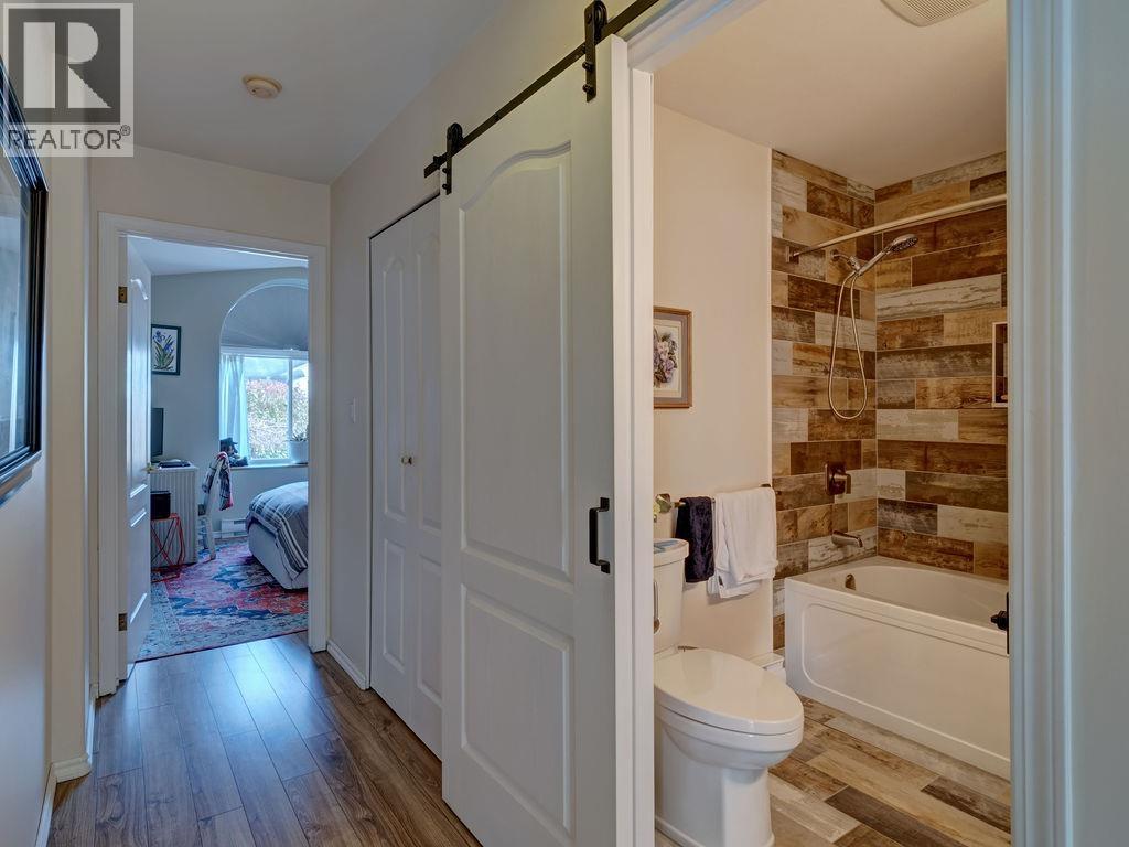 5643 Curtis Place, Sechelt, British Columbia  V7Z 0R9 - Photo 27 - R3088078