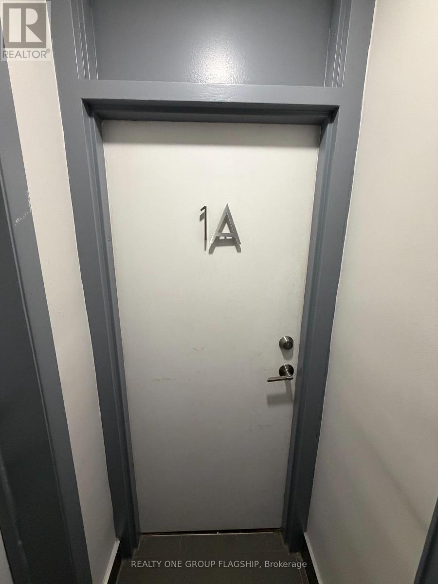 1a - 2302 Lake Shore Boulevard W, Toronto, Ontario  M8V 1B4 - Photo 4 - W13738522