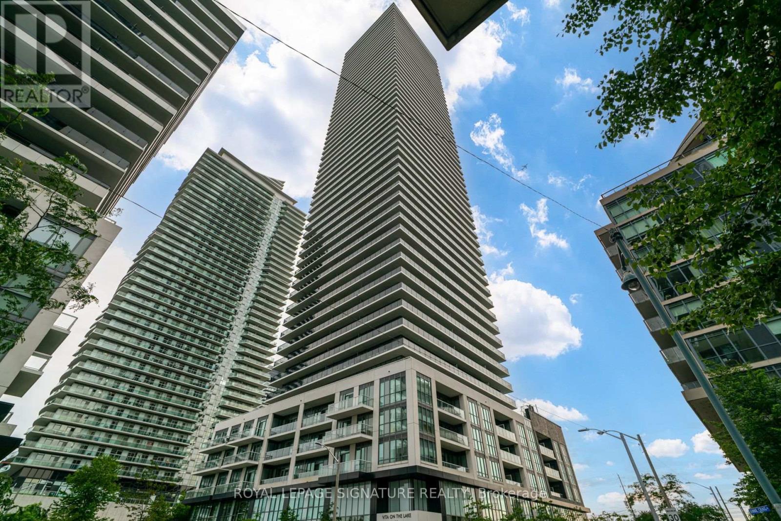 1908 - 70 ANNIE CRAIG DRIVE, Toronto, Ontario