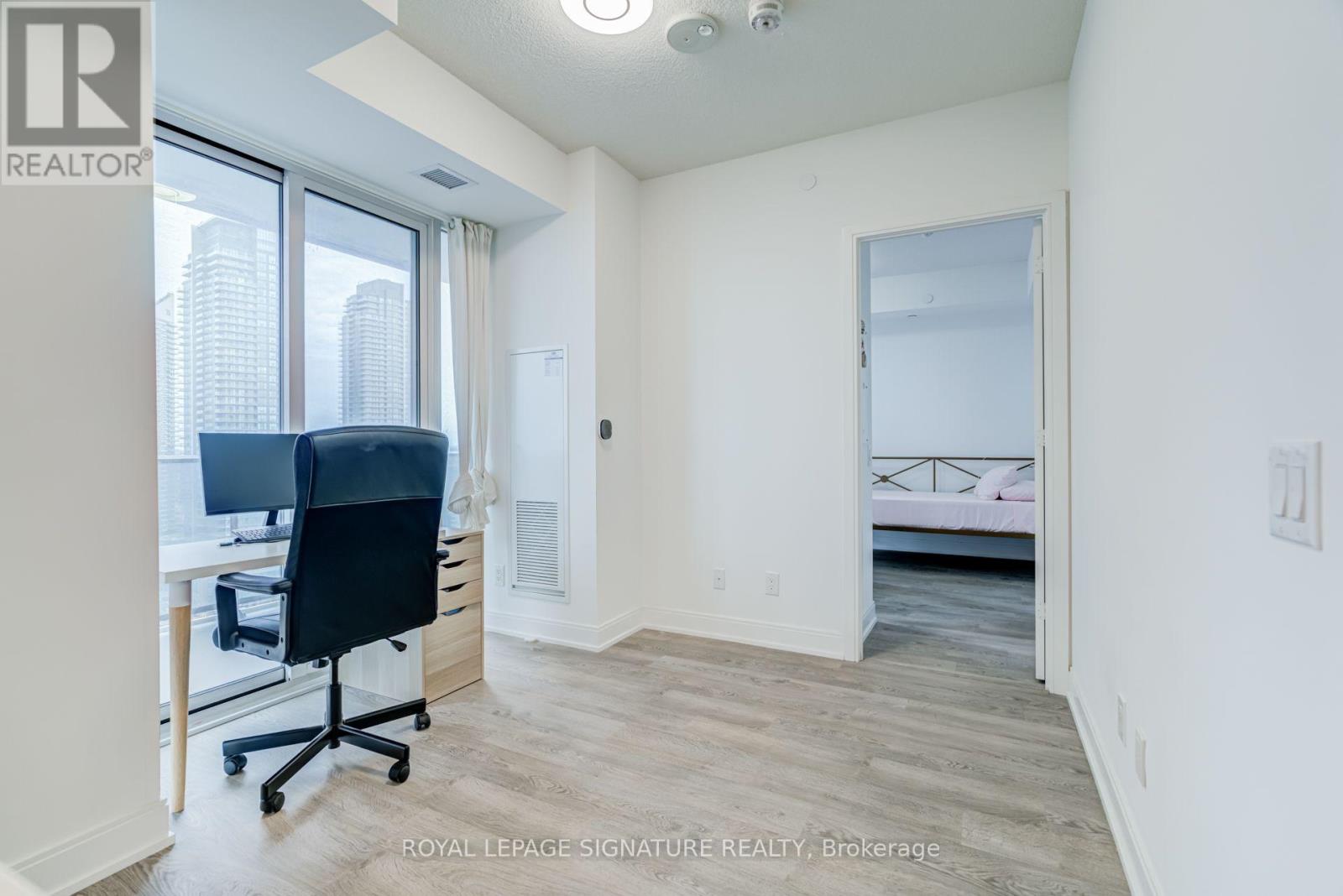 1908 - 70 Annie Craig Drive, Toronto, Ontario  M8V 0G2 - Photo 11 - W13738612