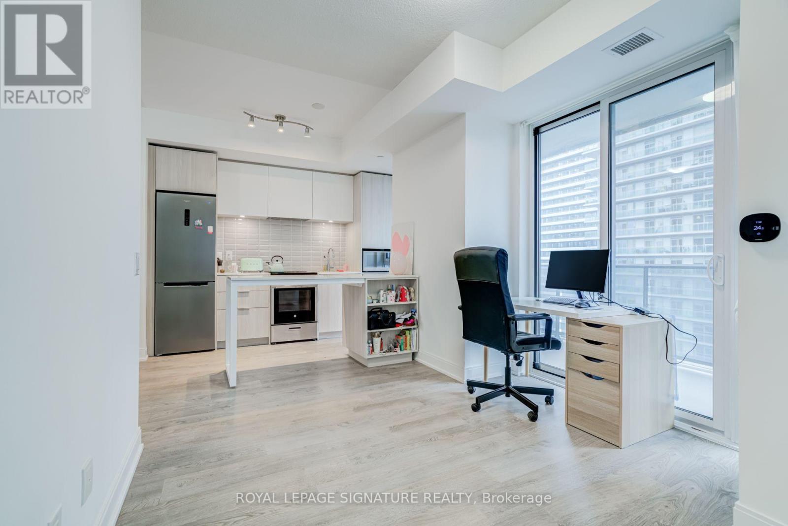 1908 - 70 Annie Craig Drive, Toronto, Ontario  M8V 0G2 - Photo 13 - W13738612