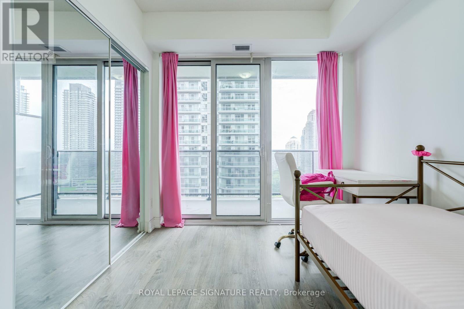 1908 - 70 Annie Craig Drive, Toronto, Ontario  M8V 0G2 - Photo 15 - W13738612