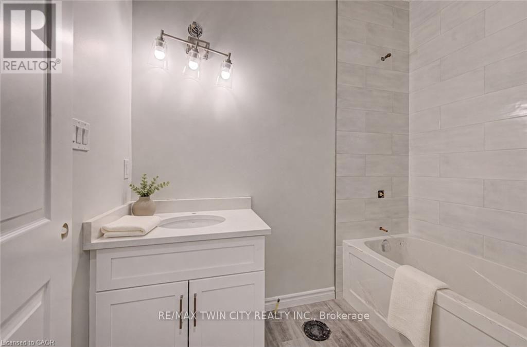 19 - 44 Main Street, East Zorra-Tavistock, Ontario  N0J 1M0 - Photo 14 - X13738658