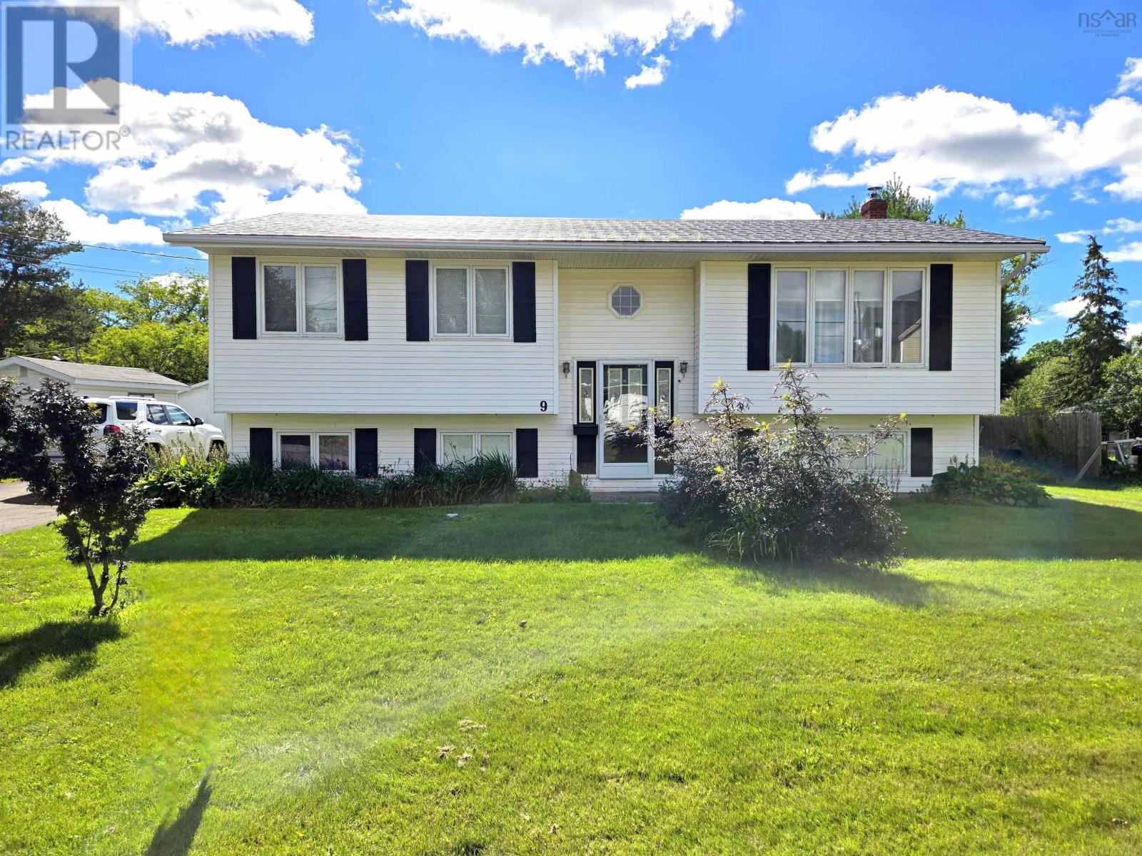 9 Patterson Street, Amherst, Nova Scotia