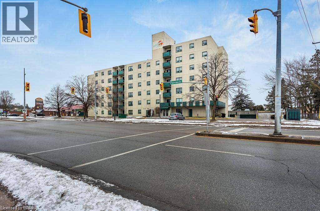 421 FAIRVIEW Drive Unit# 501, Brantford, Ontario