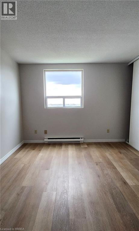 421 Fairview Drive Unit# 501, Brantford, Ontario  N3R 7M3 - Photo 23 - 40860015