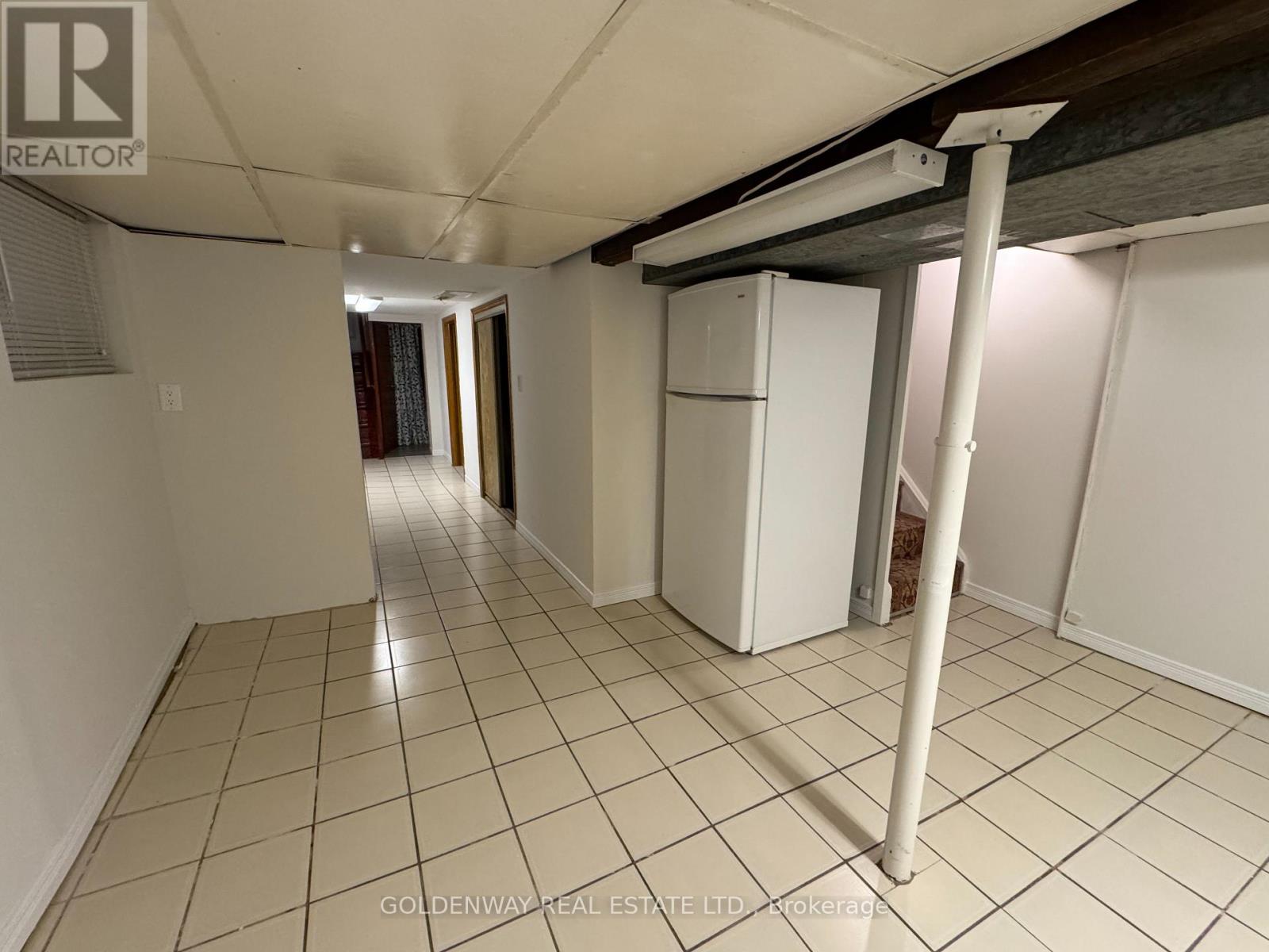 327 Springdale Boulevard, Toronto, Ontario M4C 2A3 - Photo 19 - E13731124
