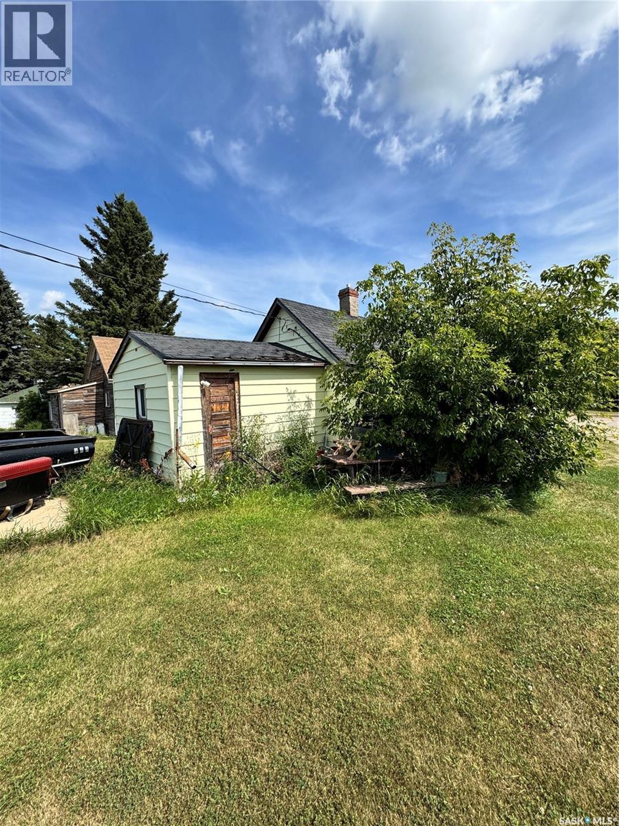 206 Main Street, Jansen, Saskatchewan  S0K 2B0 - Photo 2 - SK047328