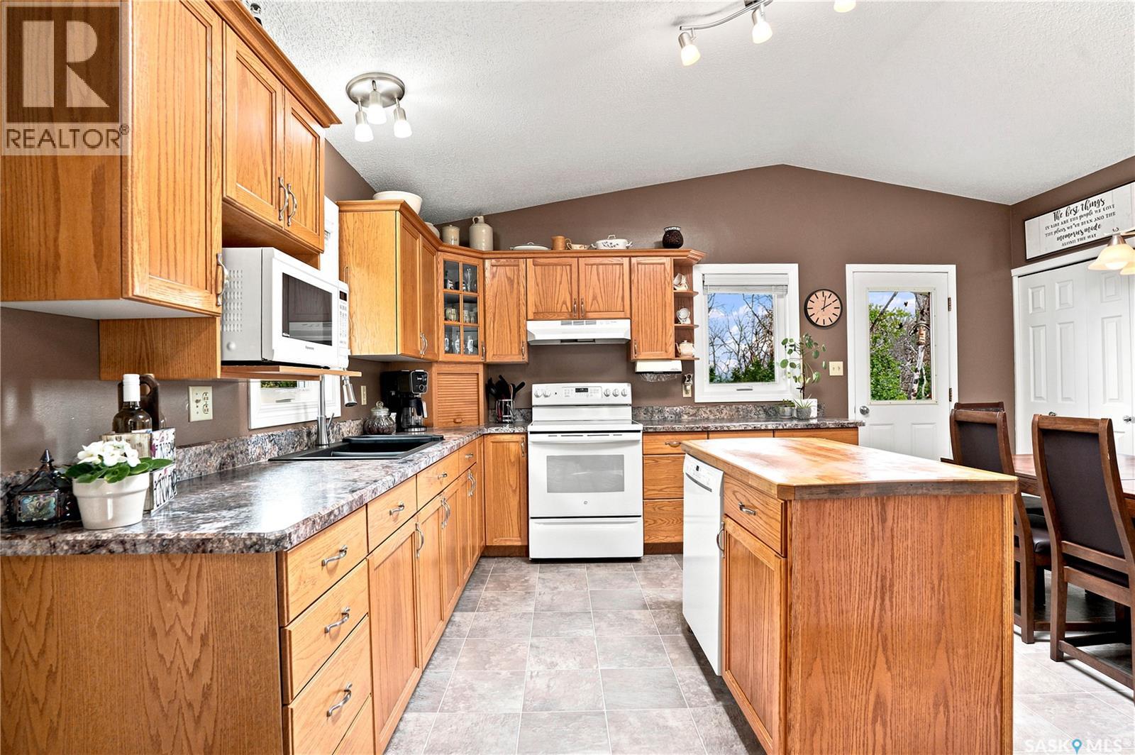 Evergreen Acres, Vanscoy Rm No. 345, Saskatchewan  S0L 3J0 - Photo 13 - SK047312