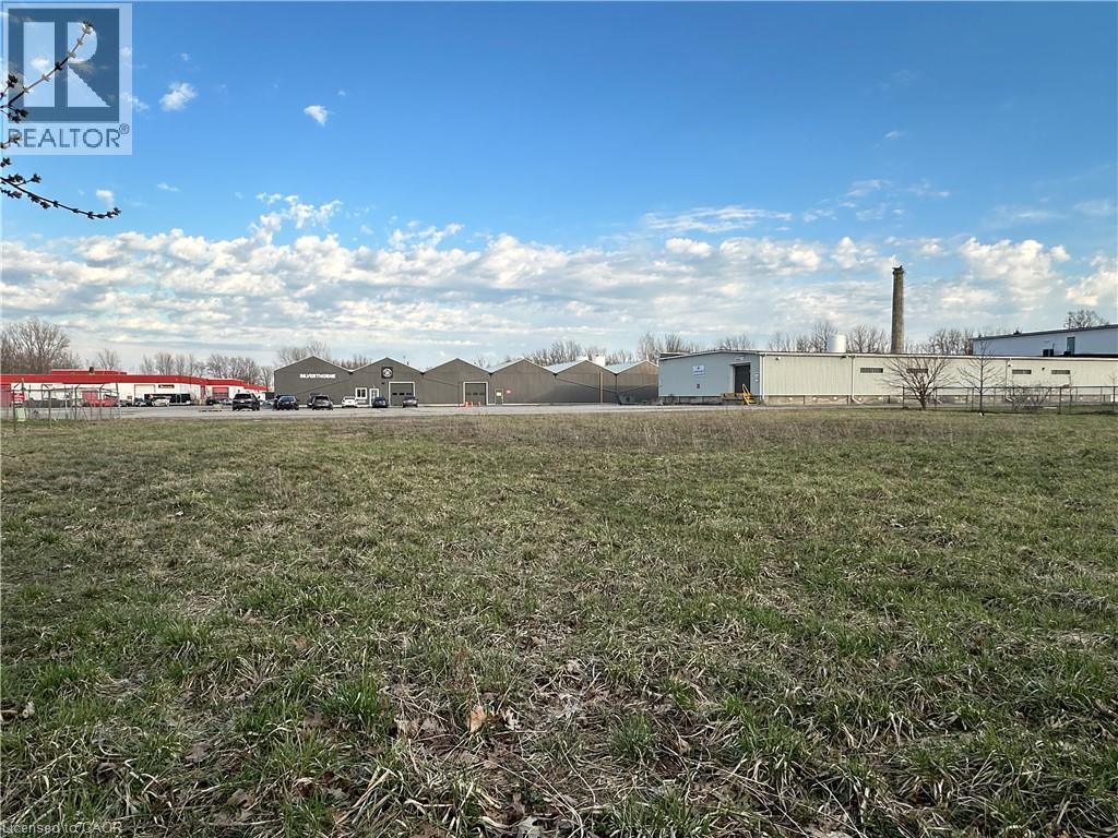 205 Cross Street E, Dunnville, Ontario  N1A 0B4 - Photo 3 - 40819140