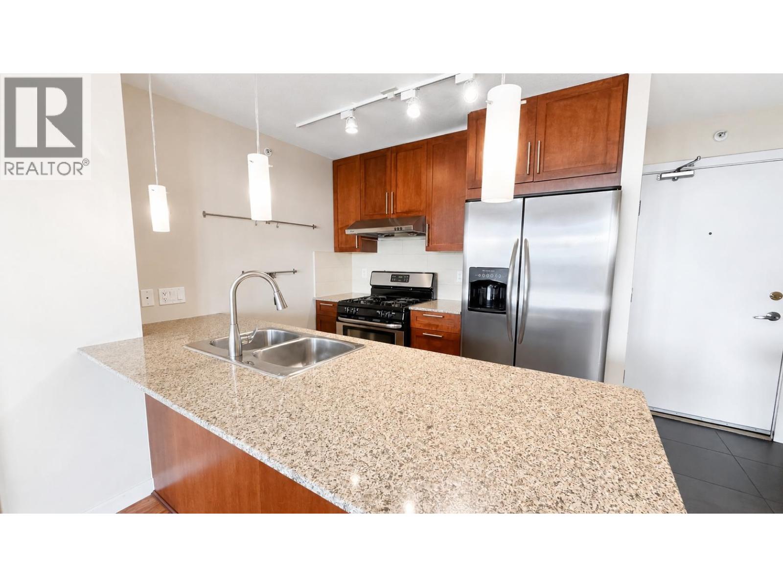24xx 7088 Salisbury Avenue, Burnaby, British Columbia  V5E 0A4 - Photo 8 - R3160732