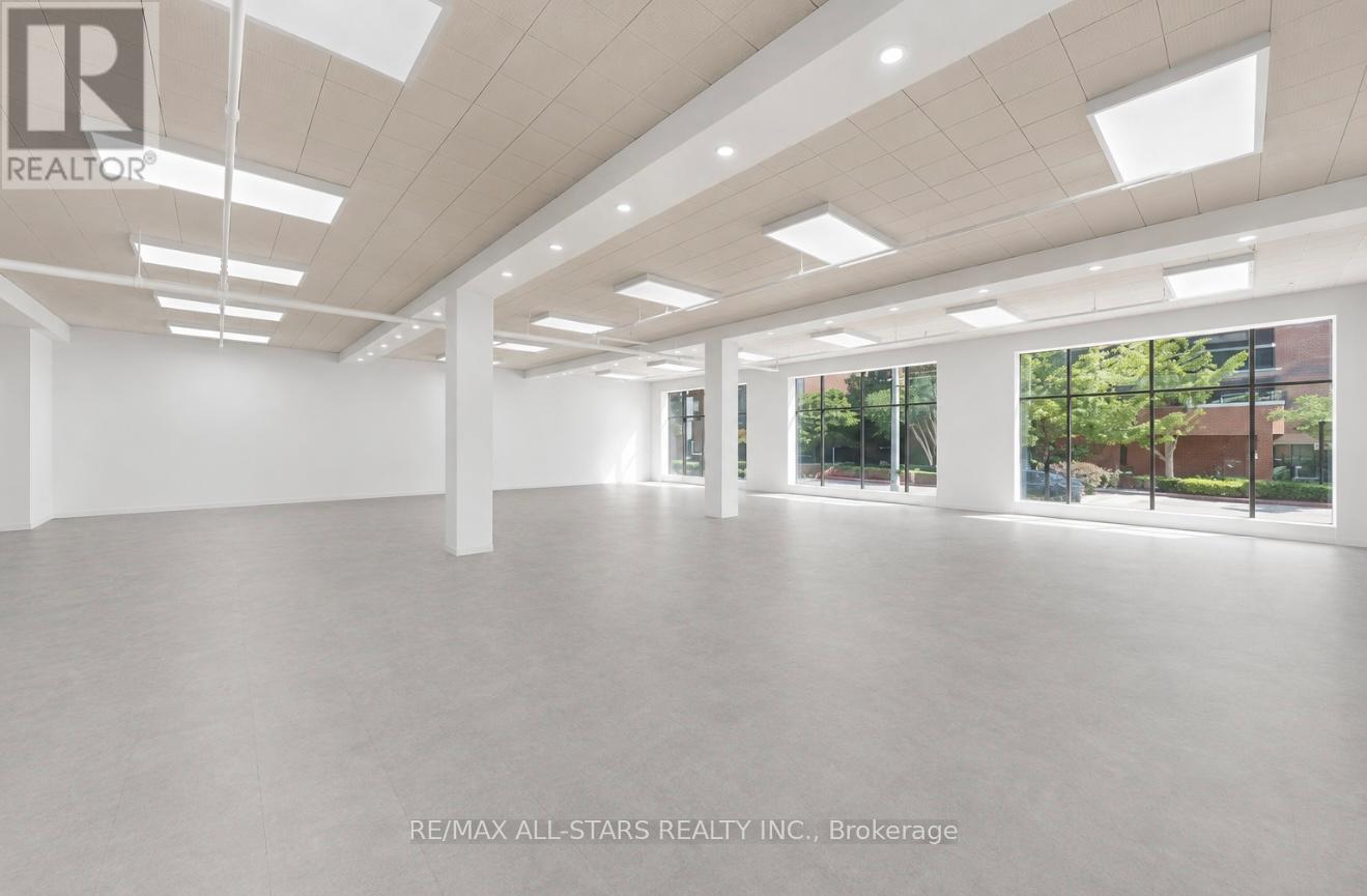101 - 14 Mccaul Street, Toronto, Ontario  M5T 1V6 - Photo 2 - C13738746