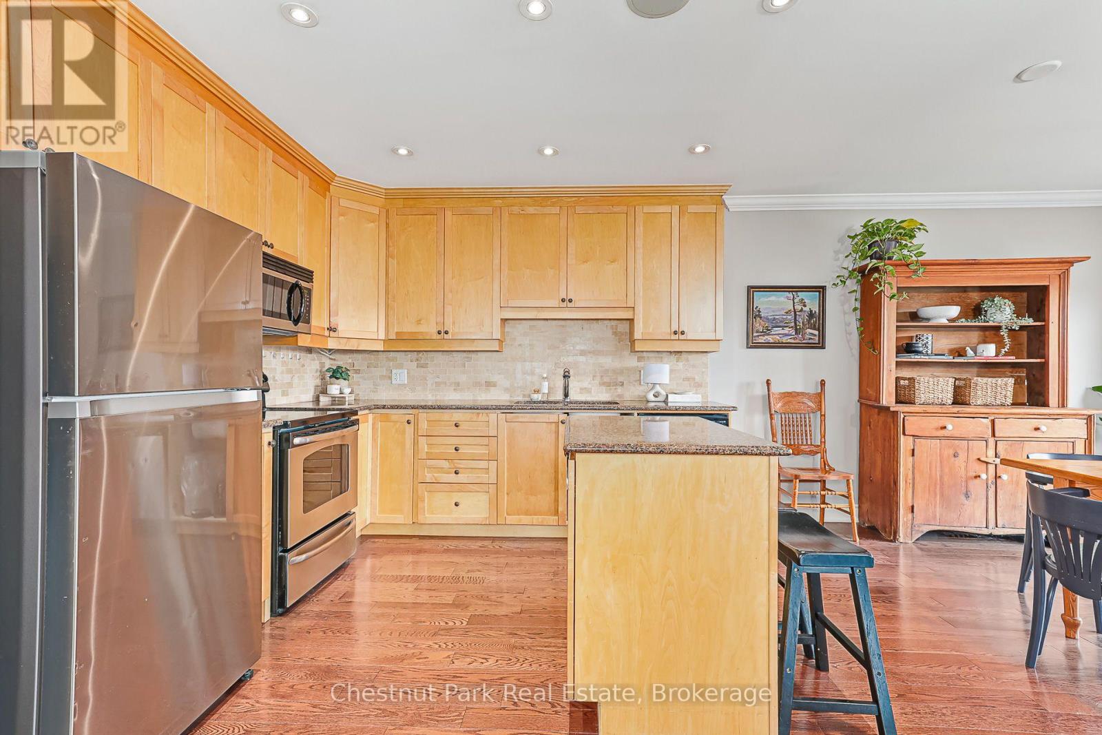 208 - 27 Beaver Street, Blue Mountains, Ontario  N0H 2P0 - Photo 17 - X13738666