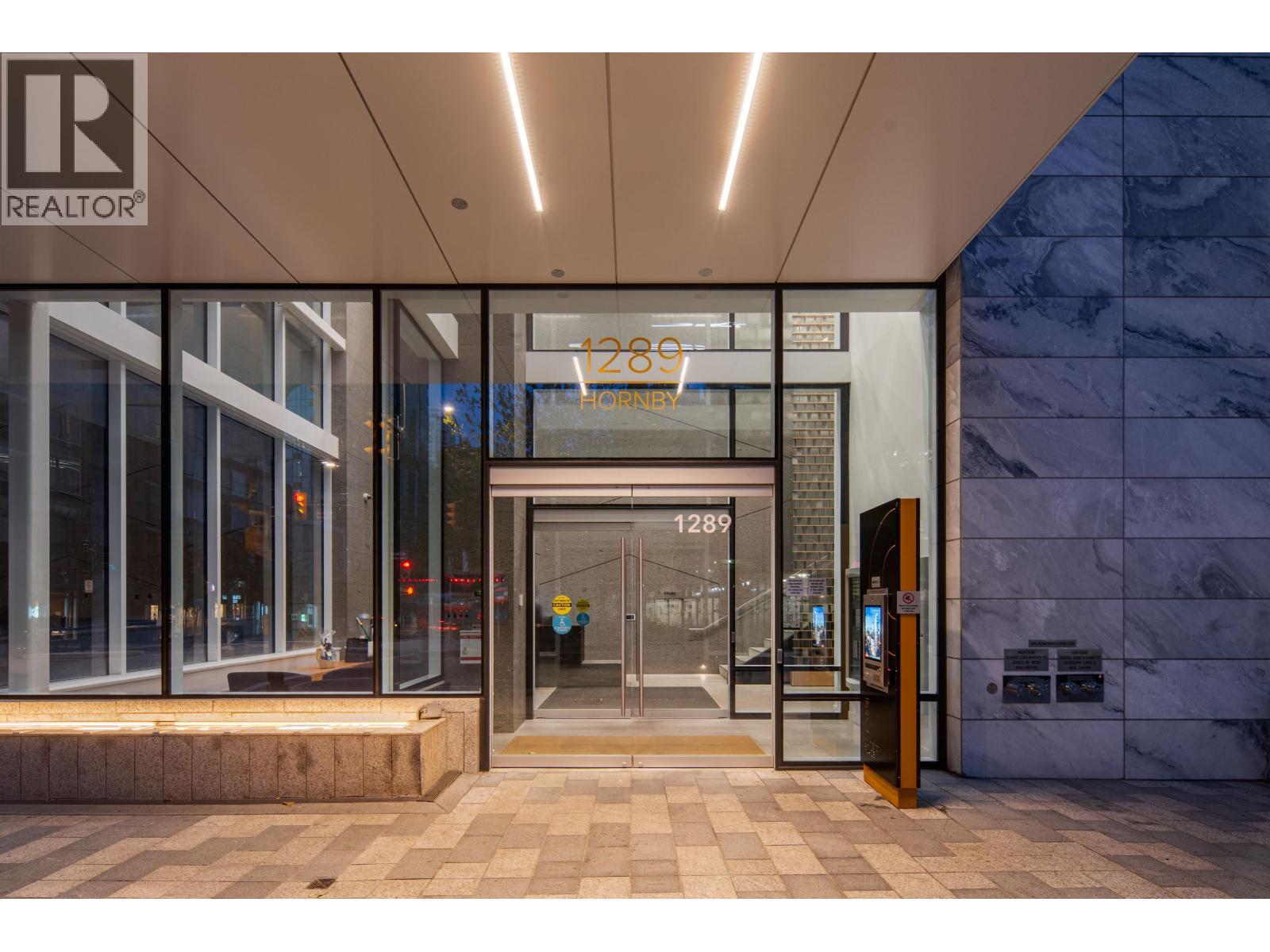2710 1289 Hornby Street, Vancouver, British Columbia  V6Z 0G7 - Photo 39 - R3160985