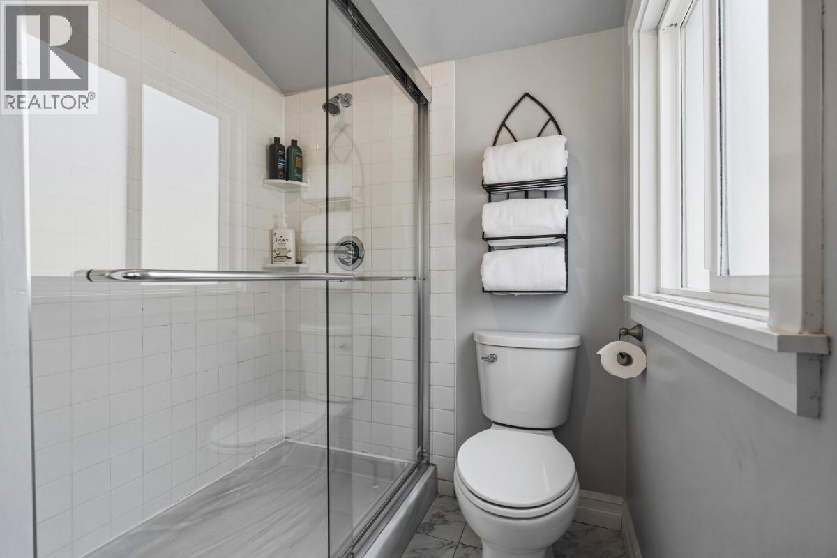 272 E Osborne Road, North Vancouver, British Columbia  V7N 1M1 - Photo 22 - R3160974