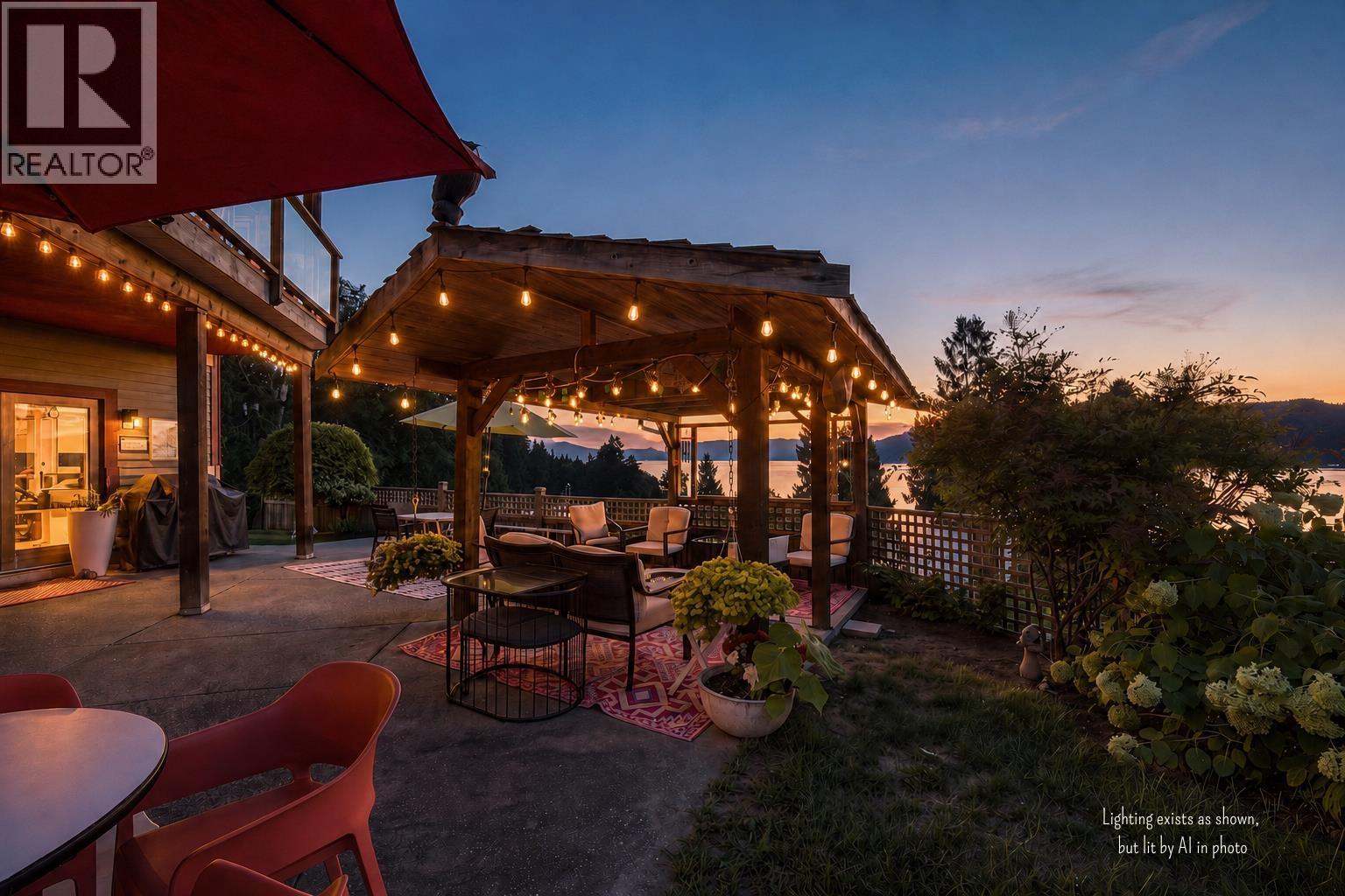 491 WOODLAND AVENUE, gibsons, British Columbia