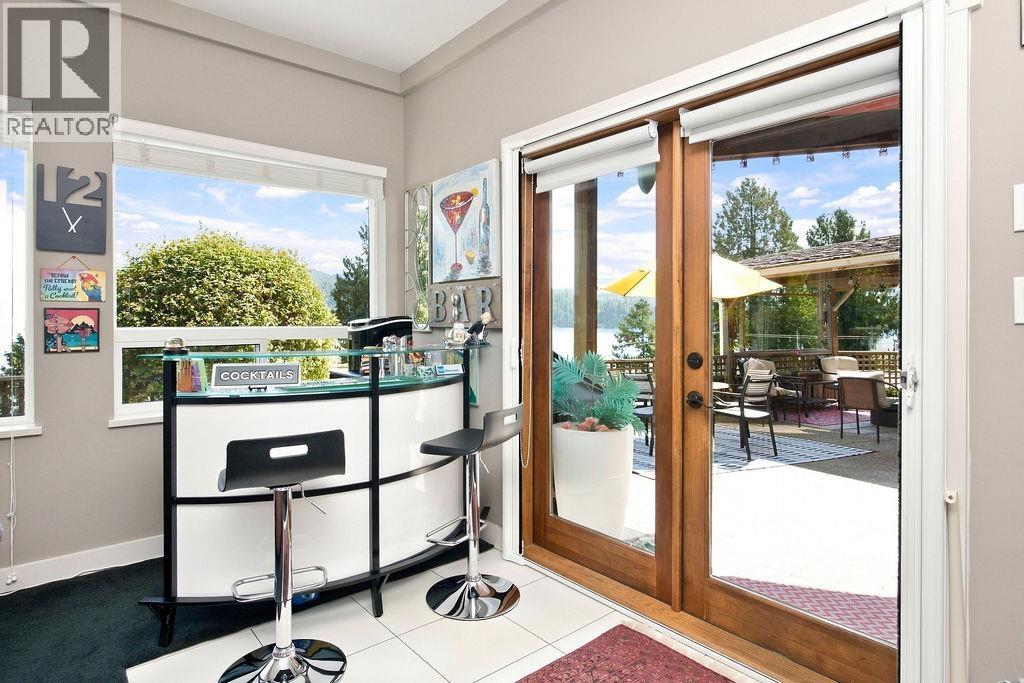 491 Woodland Avenue, Gibsons, British Columbia  V0N 1V1 - Photo 24 - R3160978