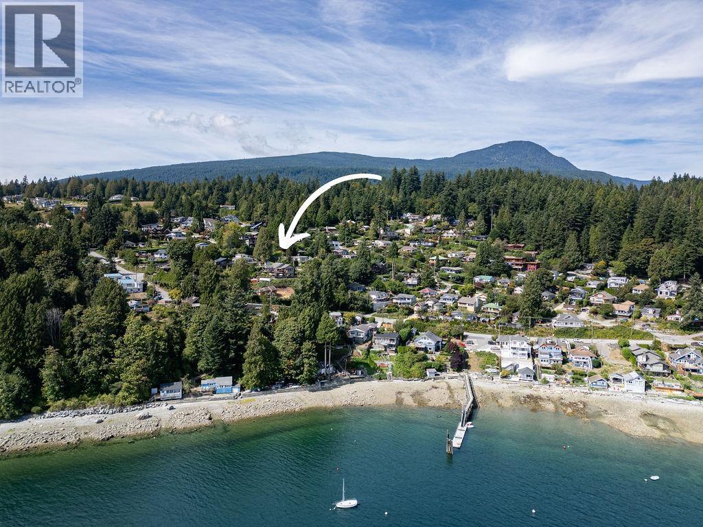 491 Woodland Avenue, Gibsons, British Columbia  V0N 1V1 - Photo 40 - R3160978