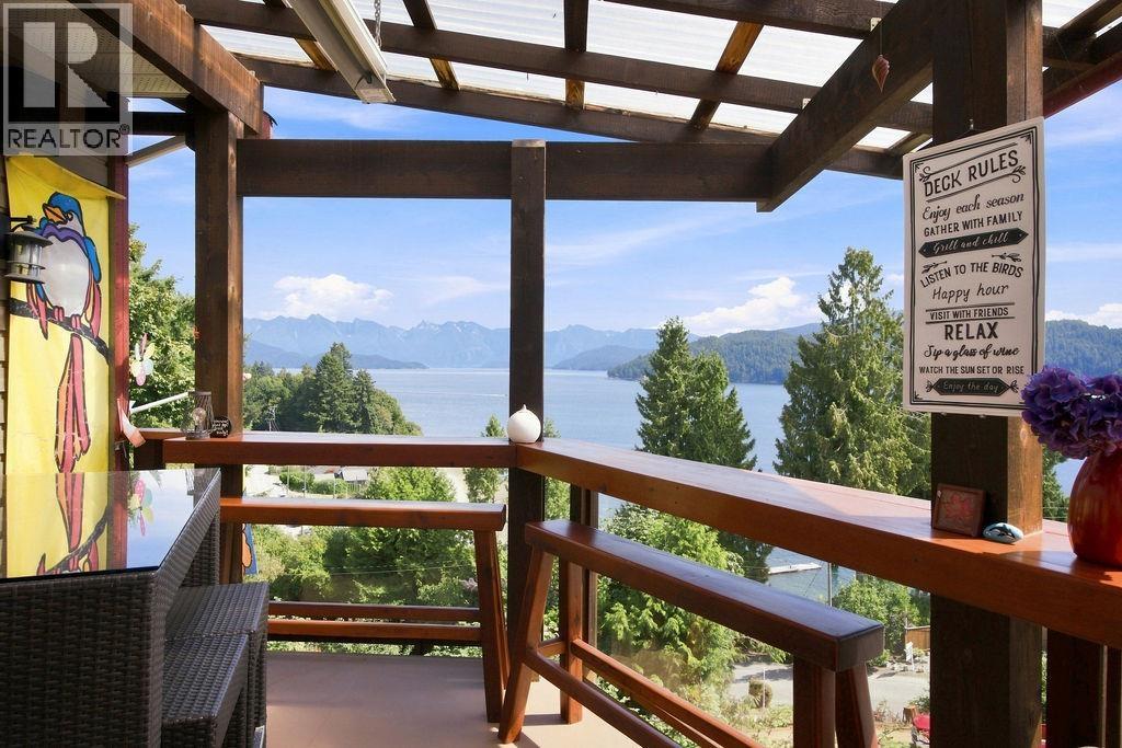 491 Woodland Avenue, Gibsons, British Columbia  V0N 1V1 - Photo 9 - R3160978