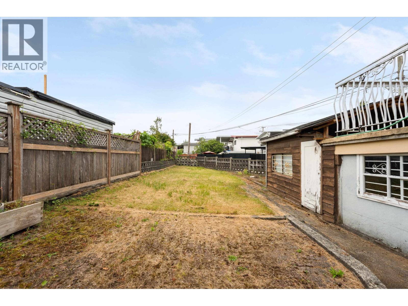 4561 Manor Street, Vancouver, British Columbia  V5R 3X4 - Photo 31 - R3161004