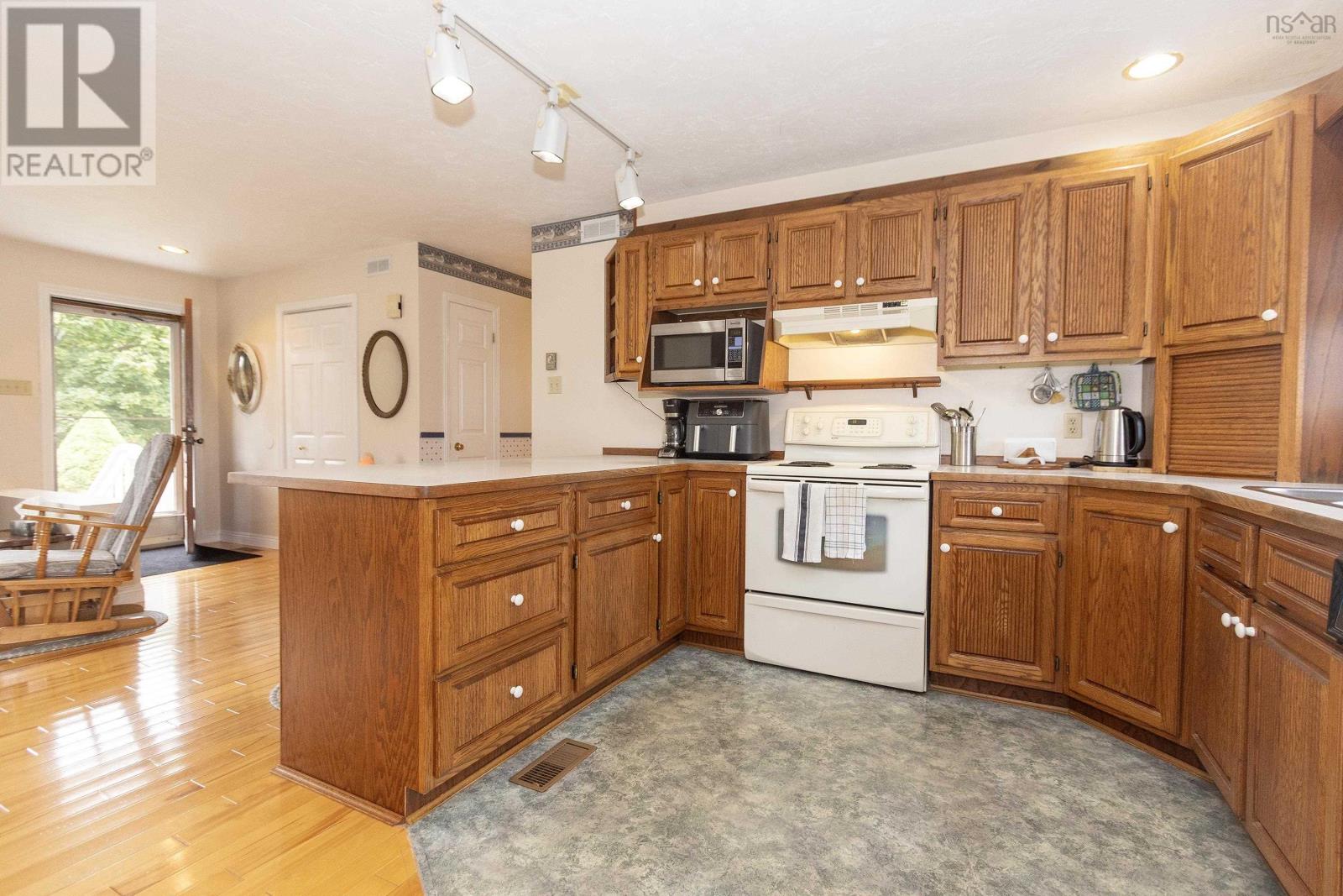 125 Fox Ranch Road, East Amherst, Nova Scotia  B4H 3Y3 - Photo 15 - 202622240