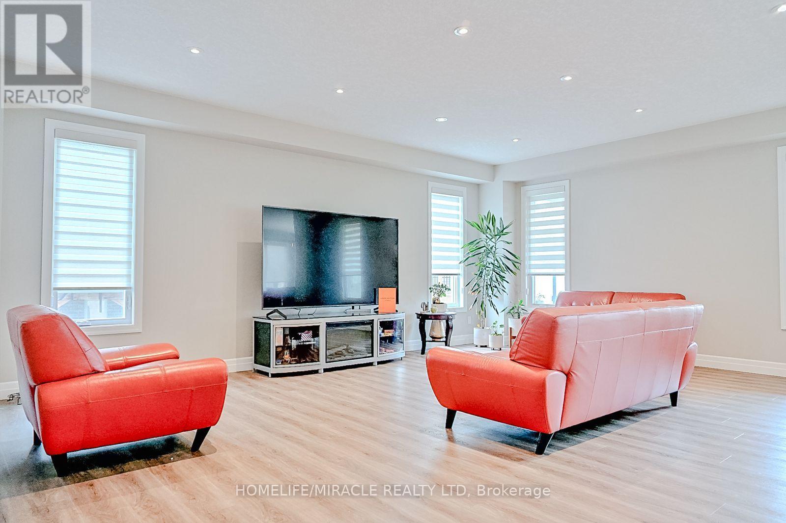 249 Ladyslipper Drive, Waterloo, Ontario  N2V 0H5 - Photo 5 - X13716464