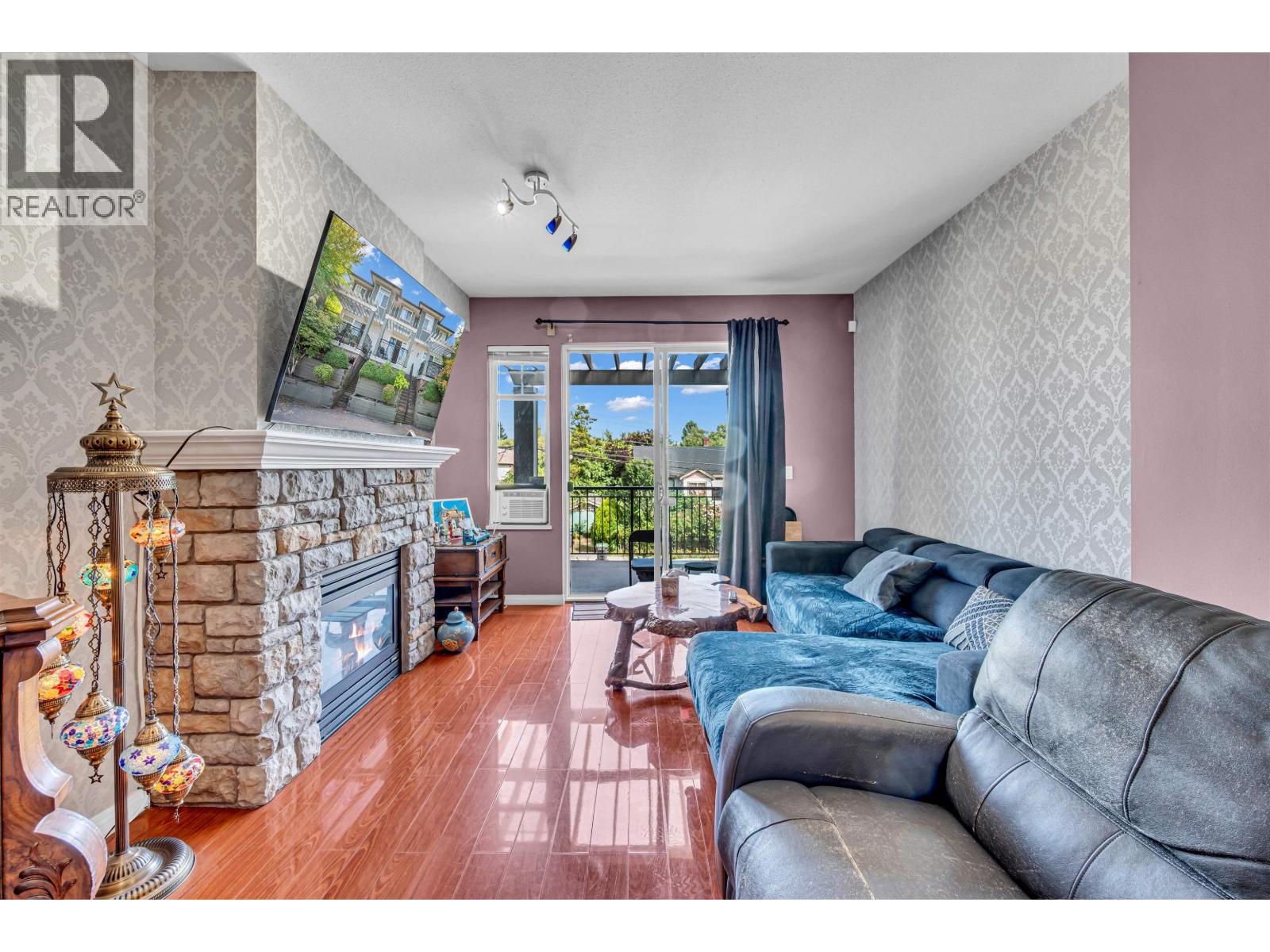 6 1010 Ewen Avenue, New Westminster, British Columbia  V3M 5C9 - Photo 8 - R3160977