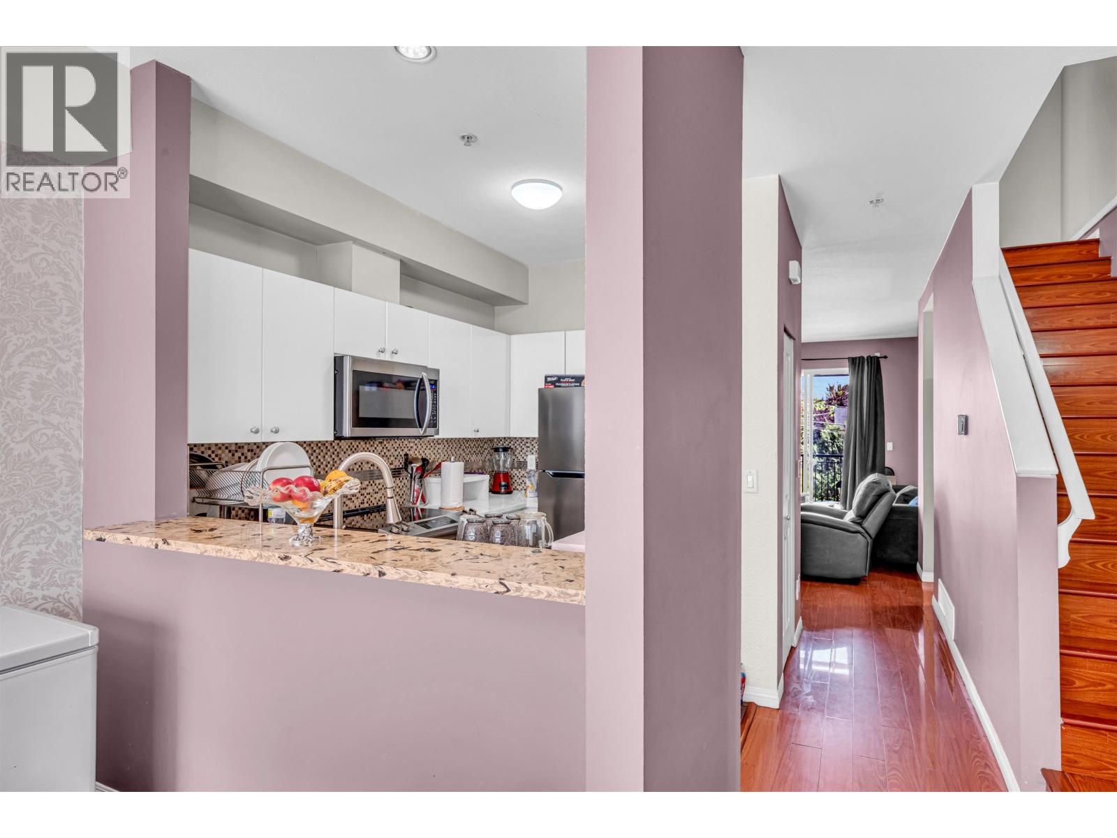 6 1010 Ewen Avenue, New Westminster, British Columbia  V3M 5C9 - Photo 17 - R3160977