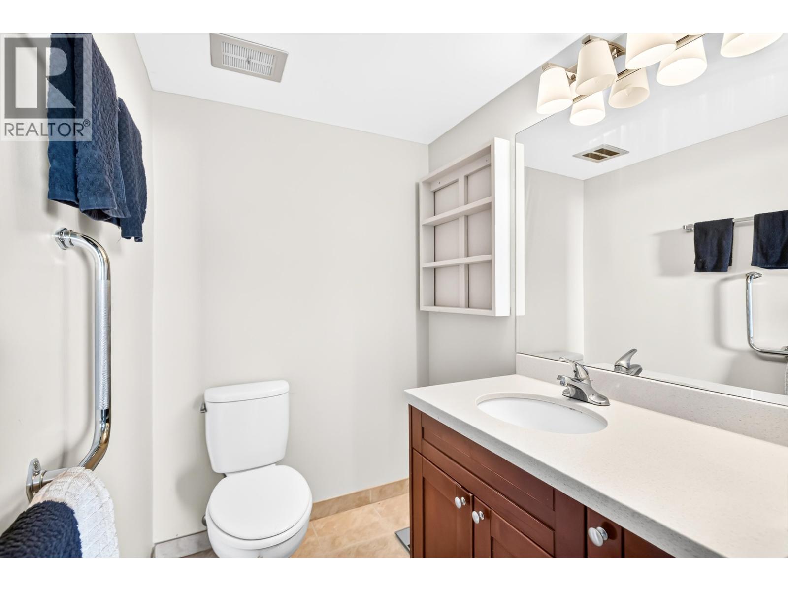 1601 3771 Bartlett Court, Burnaby, British Columbia  V3J 7G8 - Photo 21 - R3160969