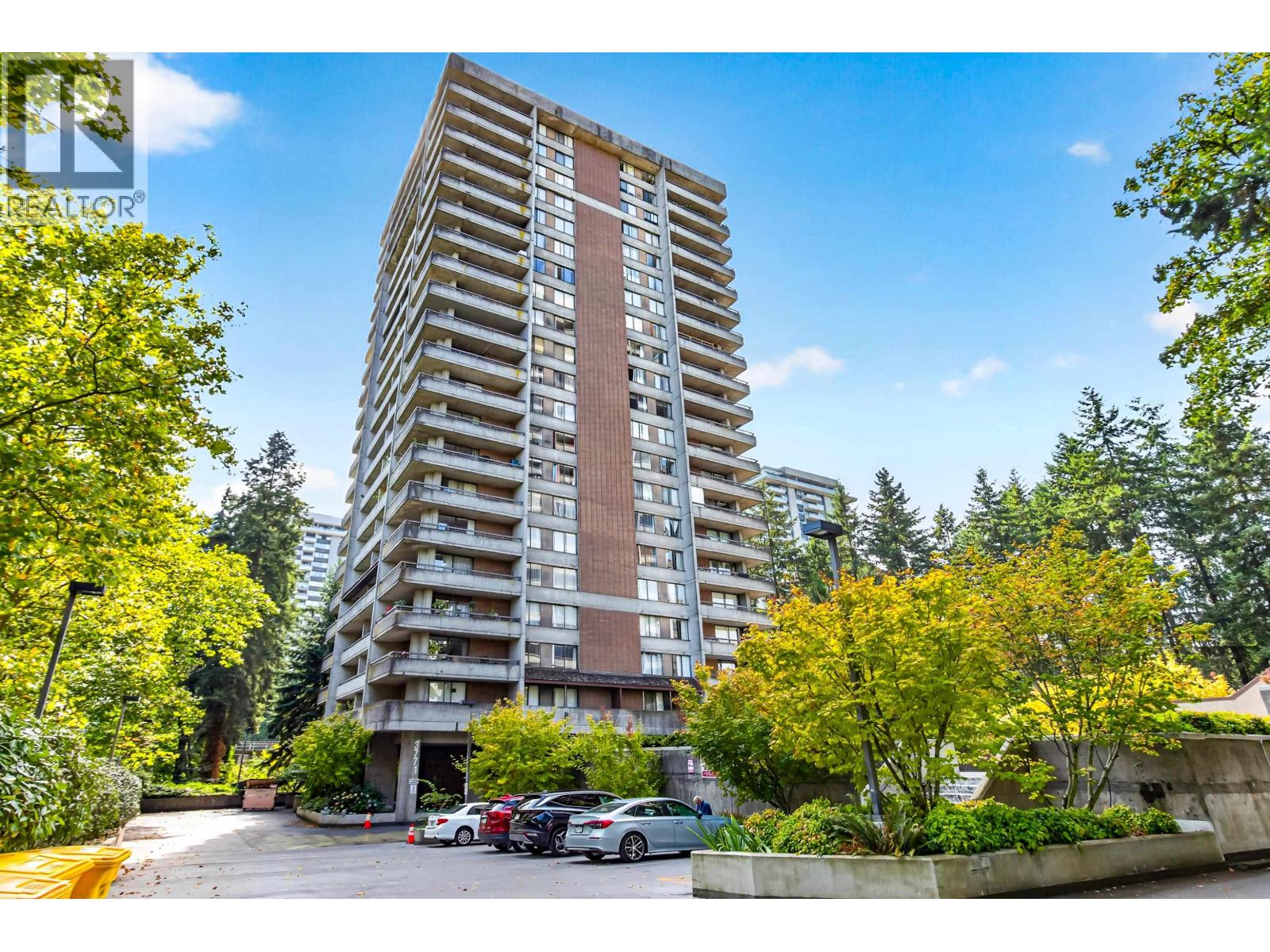 1601 3771 BARTLETT COURT, burnaby, British Columbia