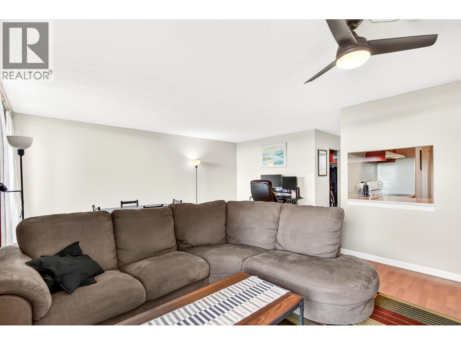 1601 3771 Bartlett Court, Burnaby, British Columbia  V3J 7G8 - Photo 13 - R3160969