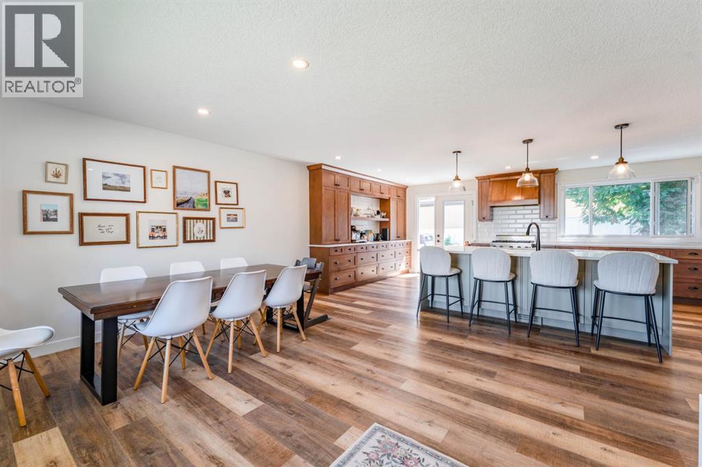 1004 Huntercove Place Nw, Calgary, Alberta  T2K 4S3 - Photo 6 - A2339545