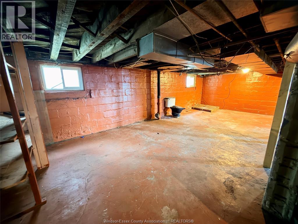 490 Crawford, Windsor, Ontario  N9A 5C4 - Photo 15 - 26021511