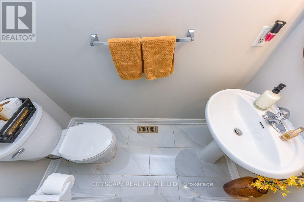 879 Bennett Boulevard, Milton, Ontario  L9T 6X9 - Photo 12 - W13738510