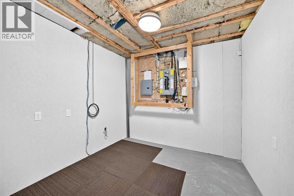 22 Cramond Crescent Se, Calgary, Alberta  T3M 1B7 - Photo 35 - A2341689