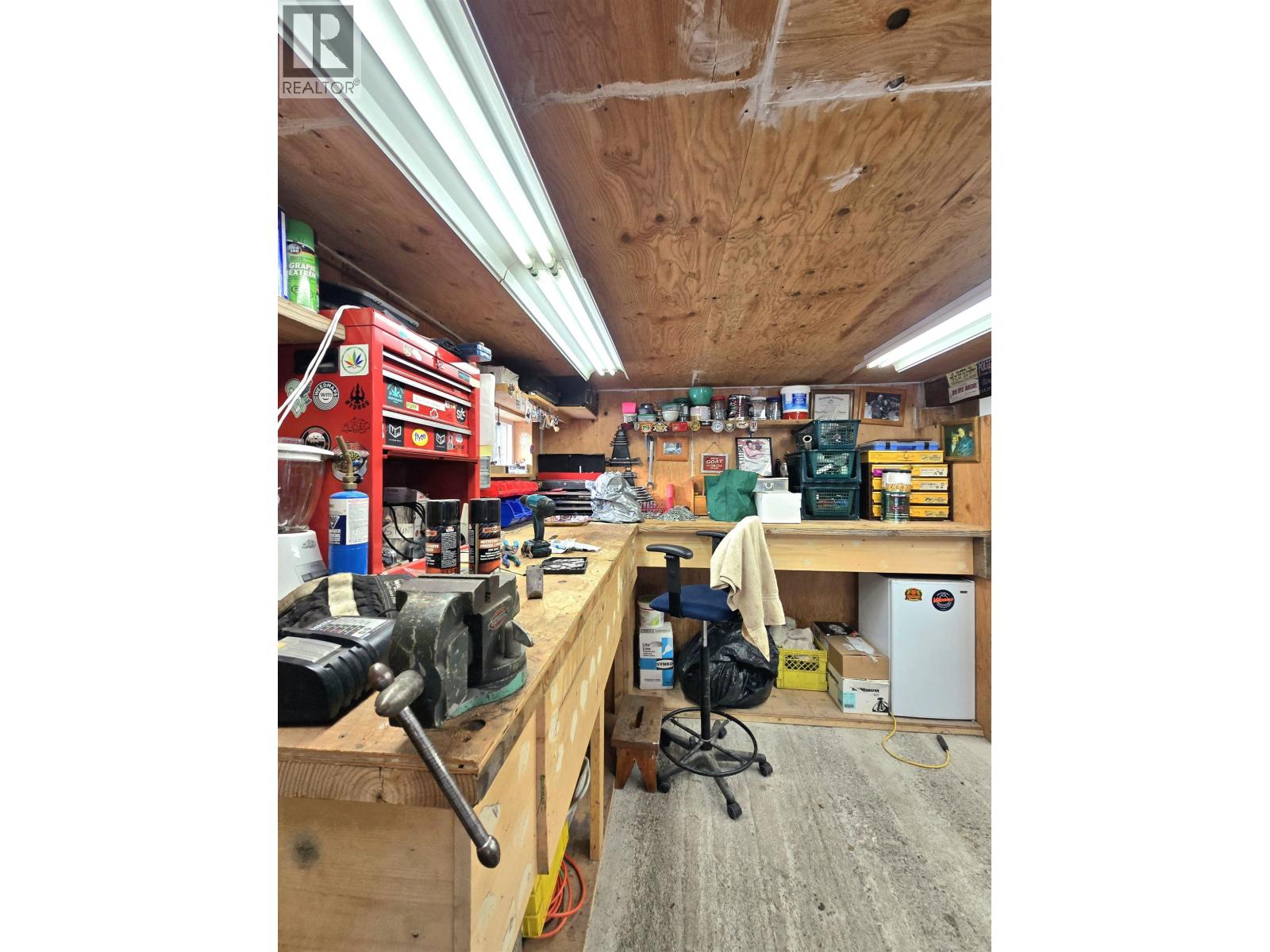 2261 Eagle Creek Road, Canim Lake, British Columbia  V0K 1J0 - Photo 35 - R3161052