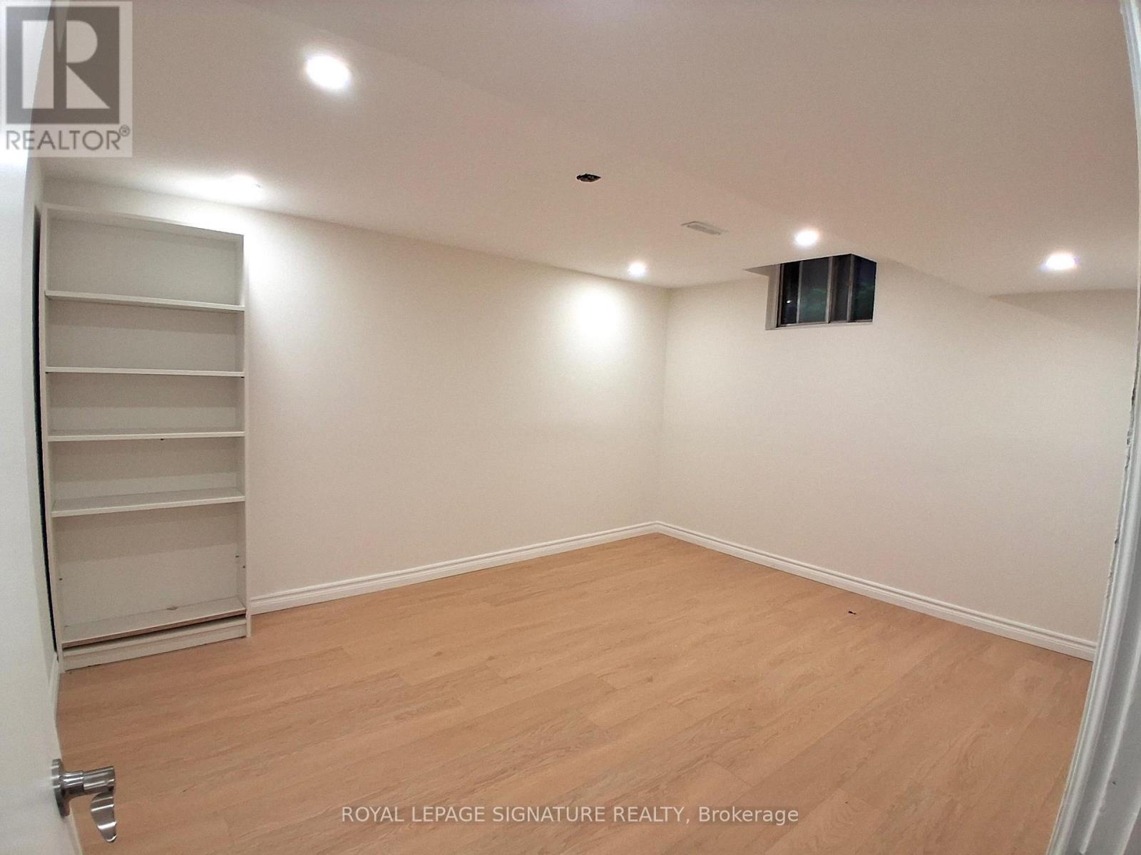 Lower Bsmt - 4170 Sunset Valley Court, Mississauga, Ontario L4W 3L5 - Photo 11 - W13713768