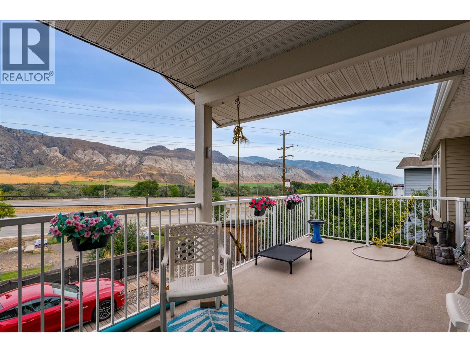 7304 Rambler Place, Kamloops, British Columbia  V2C 6Z1 - Photo 8 - 10399654