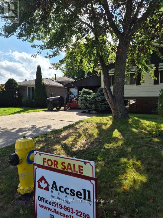 28 Bridle Path Road, Out Of Area, Ontario  N8A 4Z3 - Photo 6 - X13637710